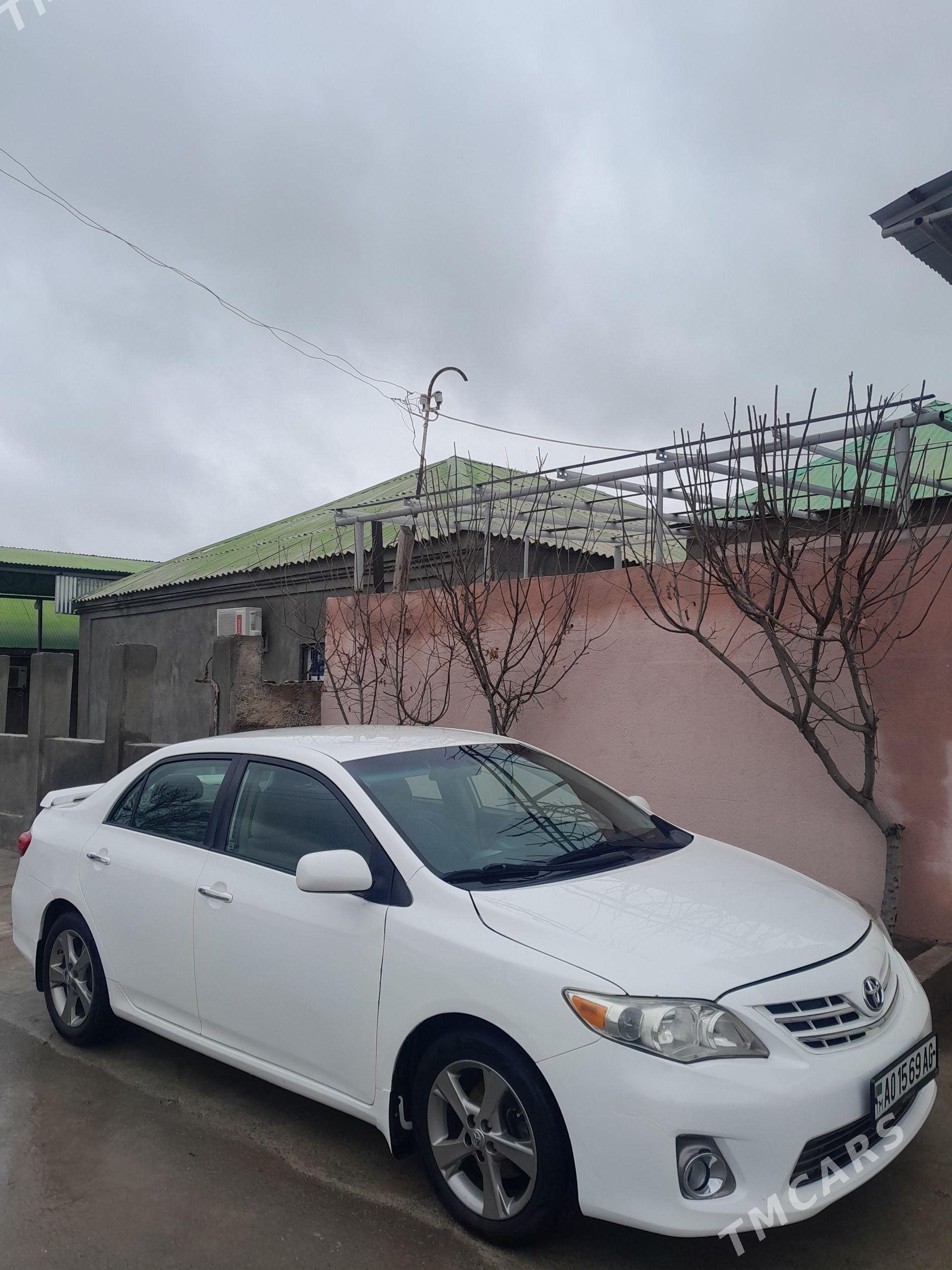 Toyota Corolla 2011 - 173 000 TMT - Ашхабад - img 1