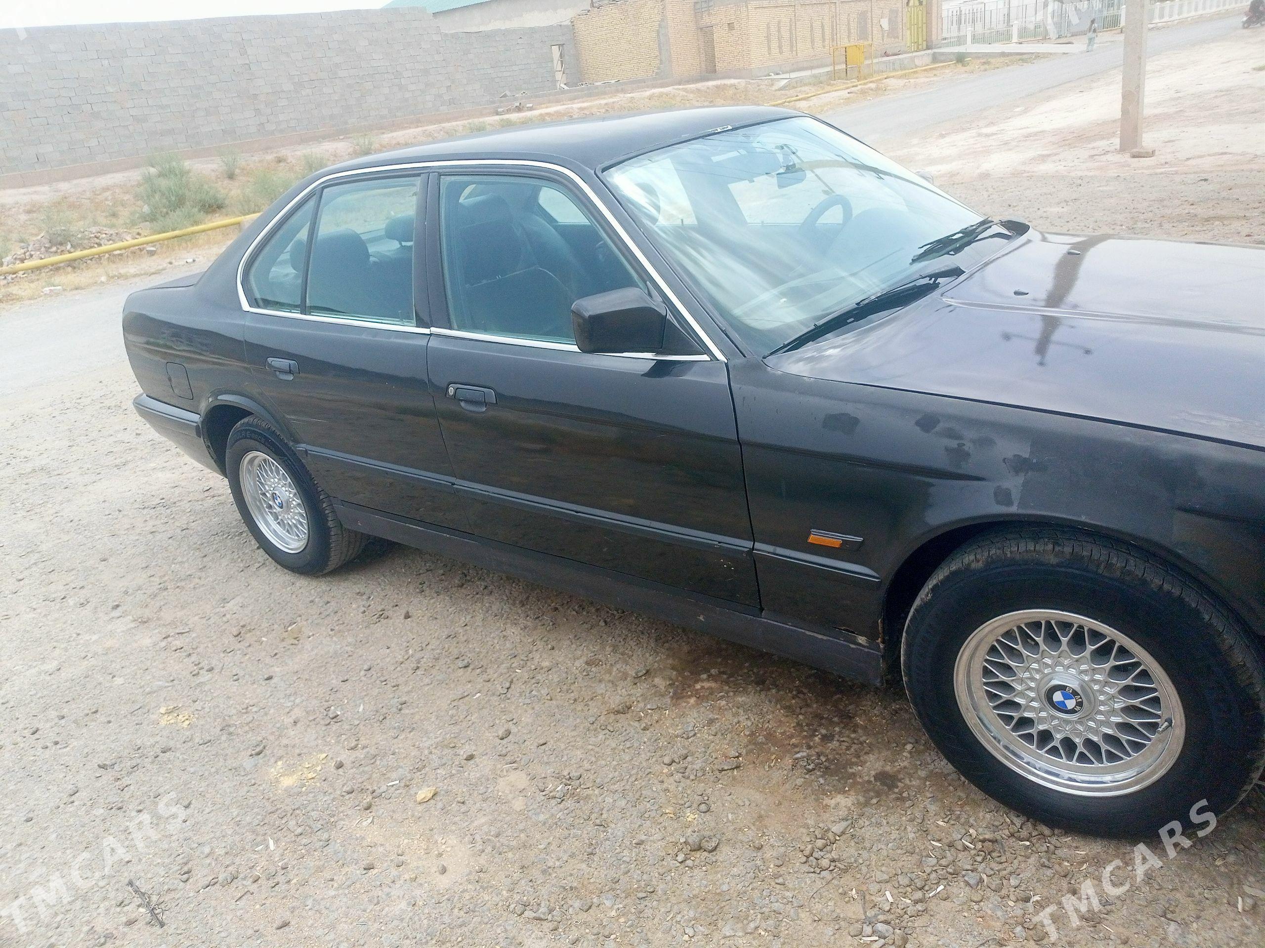 BMW 525 1990 - 70 000 TMT - Туркменабат - img 1