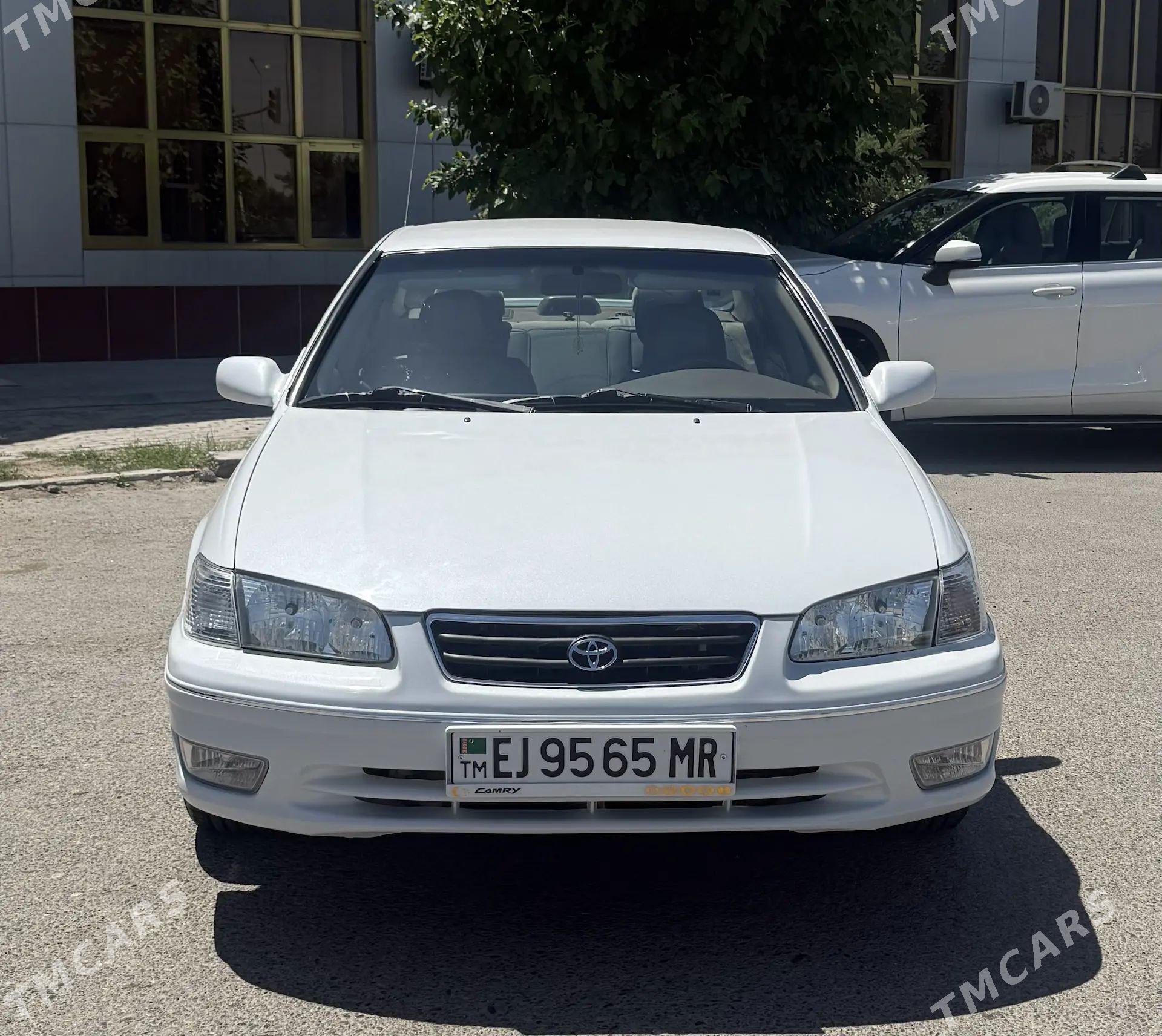 Toyota Camry 2000 - 170 000 TMT - Мары - img 1