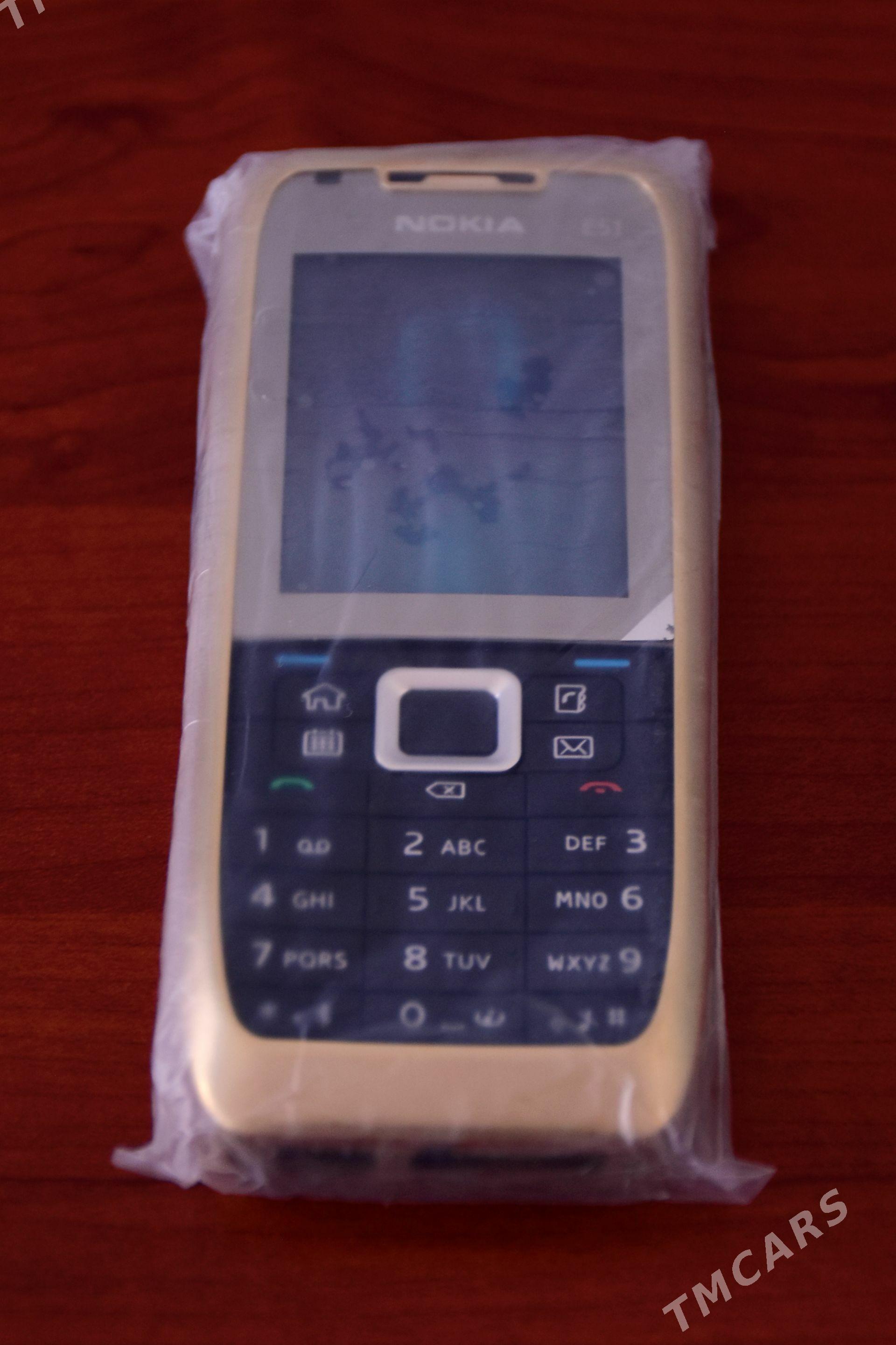 NOKIA E51 ORIGINAL KORPUSY - Sakarçäge - img 1