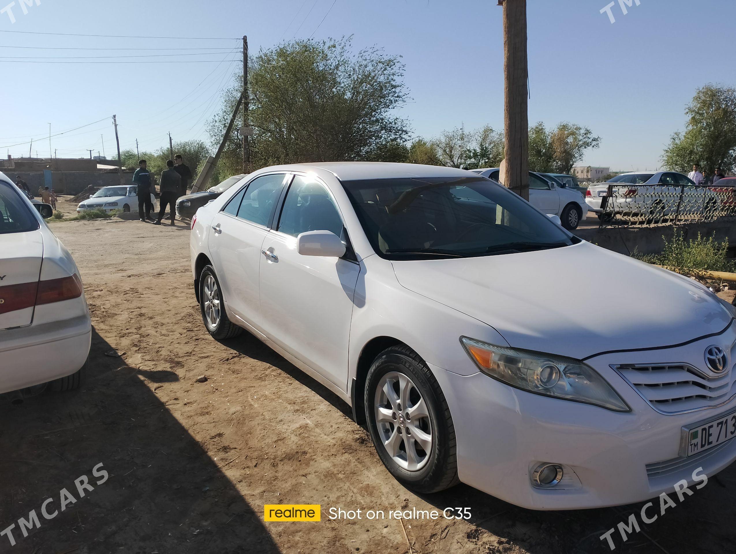 Toyota Camry 2010 - 240 000 TMT - Köneürgenç - img 1