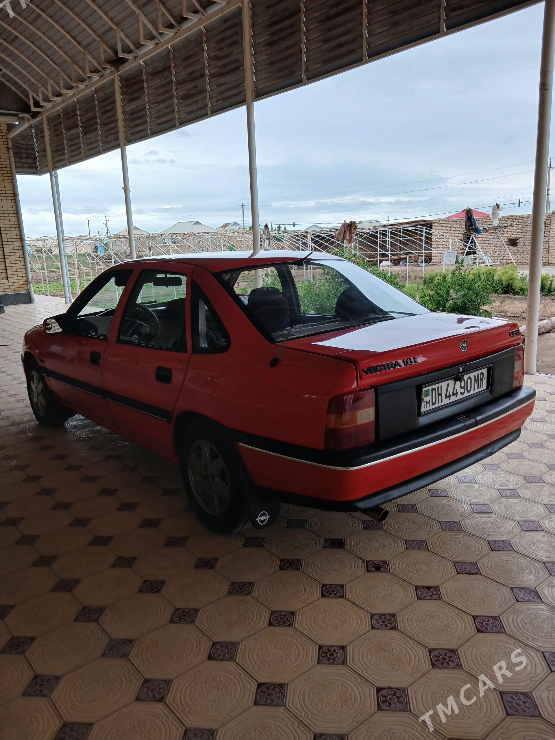 Opel Vectra 1992 - 40 000 TMT - Murgap - img 1
