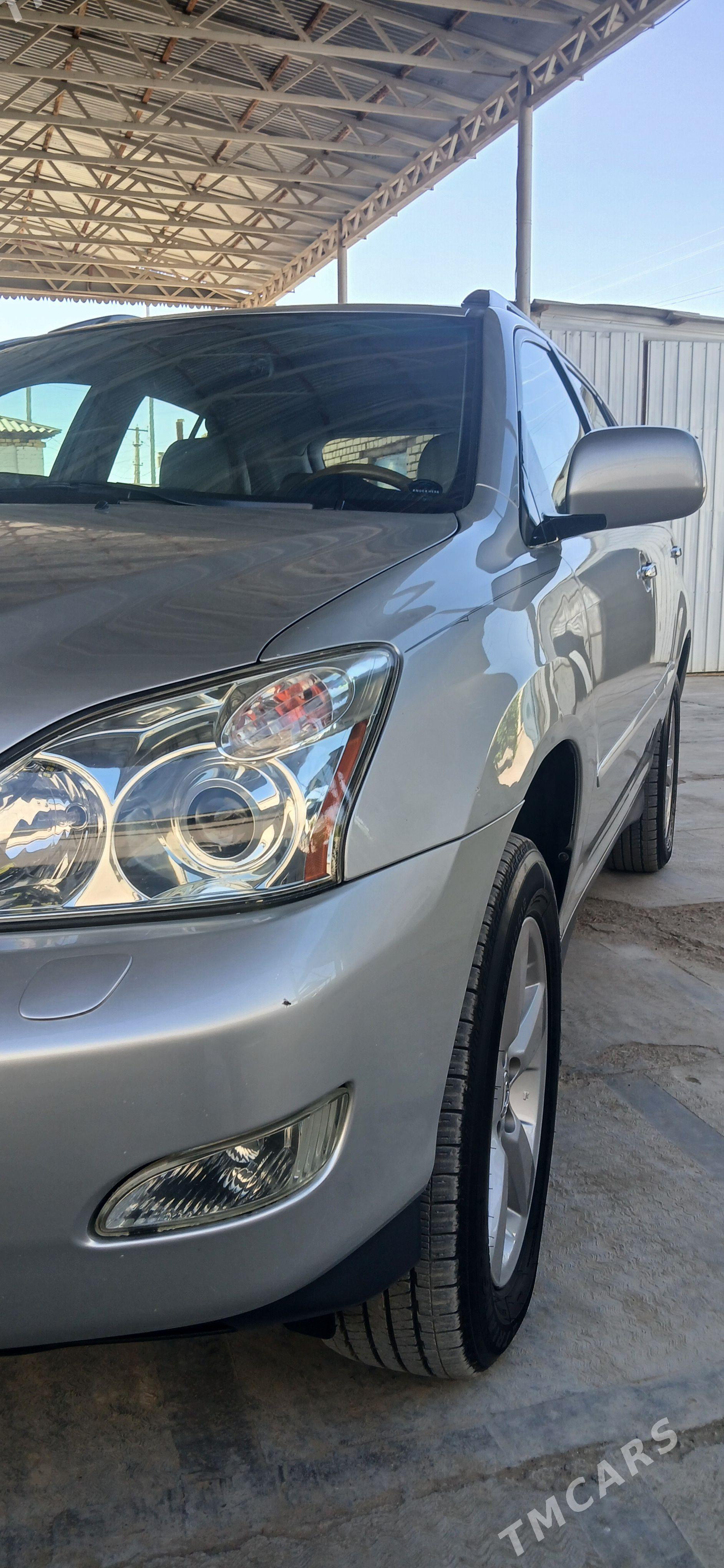 Lexus RX 330 2004 - 320 000 TMT - Мары - img 1