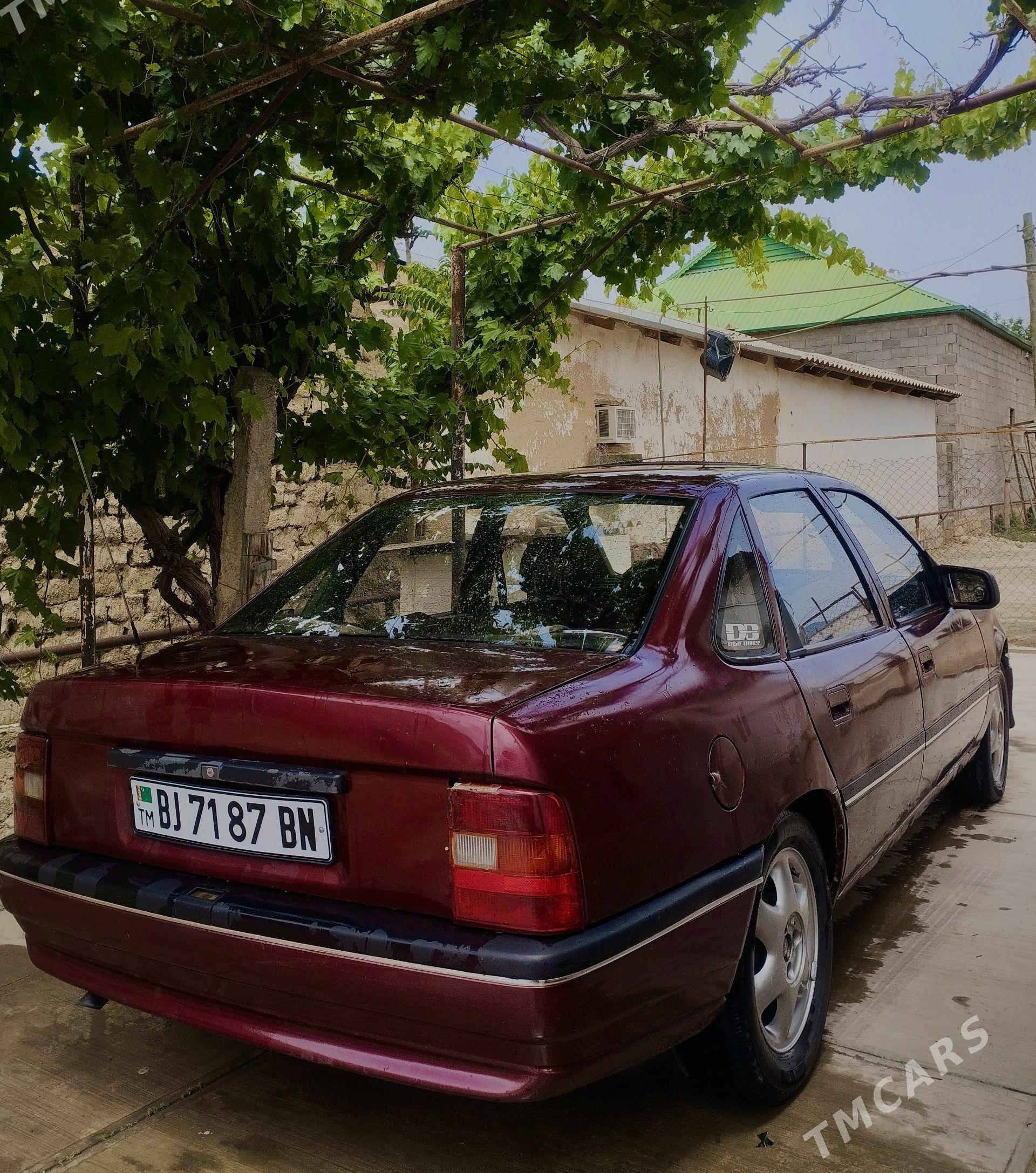 Opel Vectra 1991 - 26 000 TMT - Махтумкули - img 1