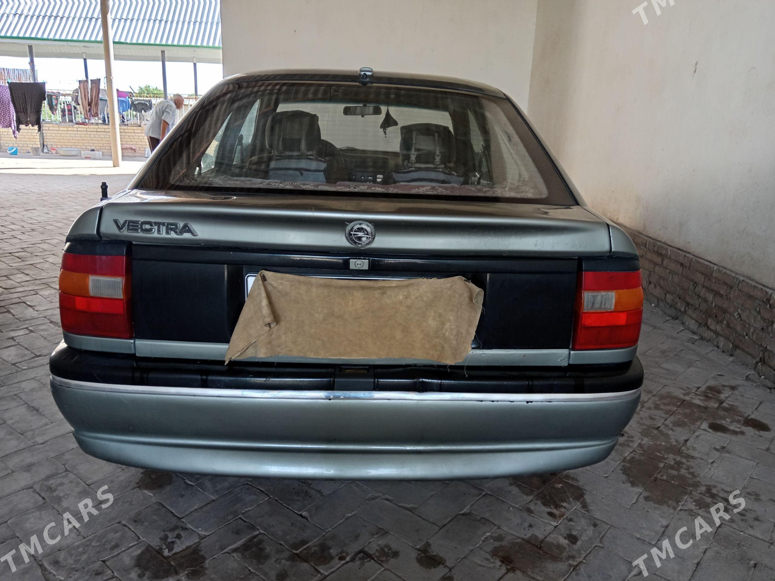 Opel Vectra 1995 - 26 000 TMT - Kerki - img 1