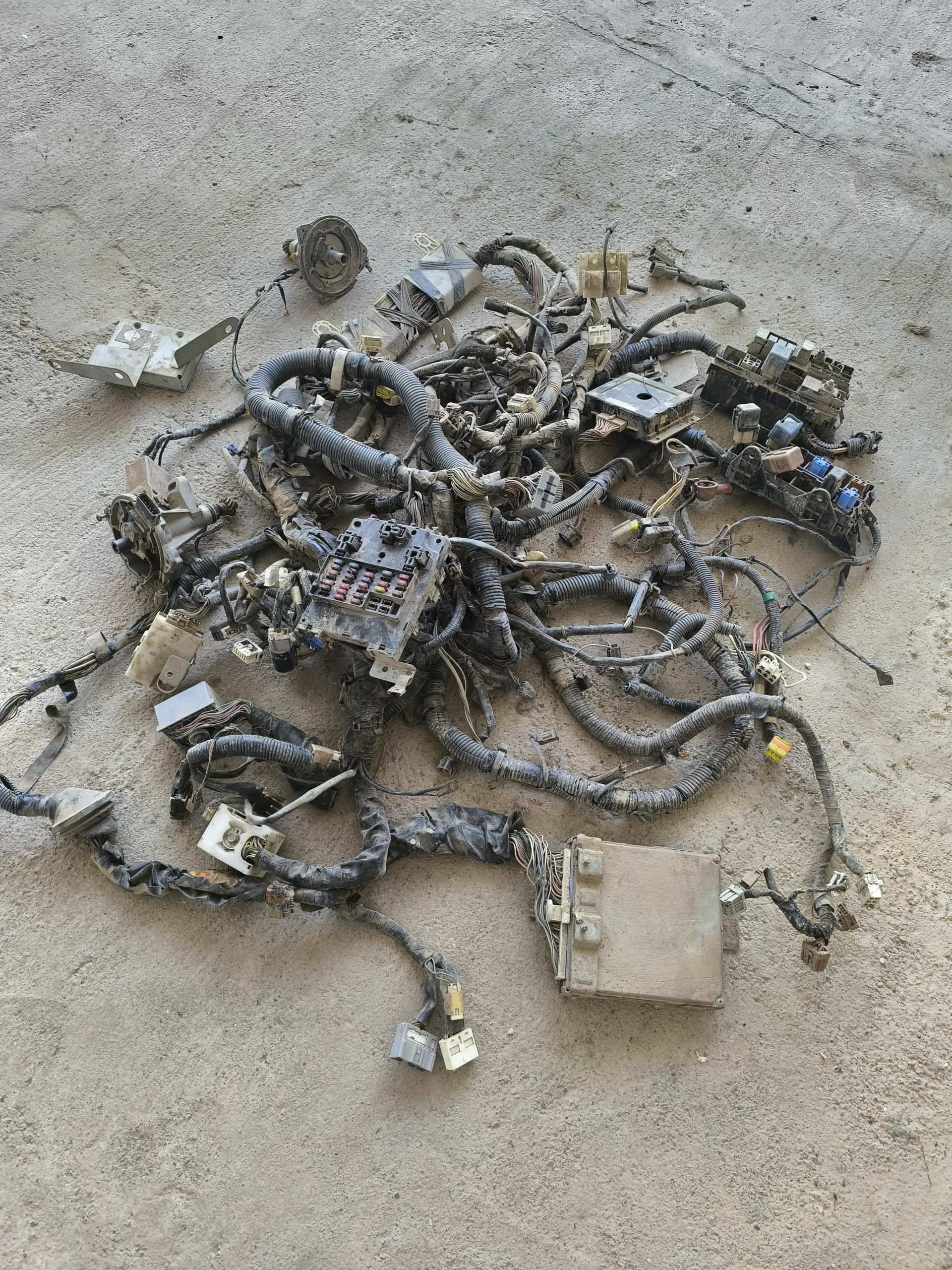 nissan togy 3 000 TMT - 30 мкр - img 1