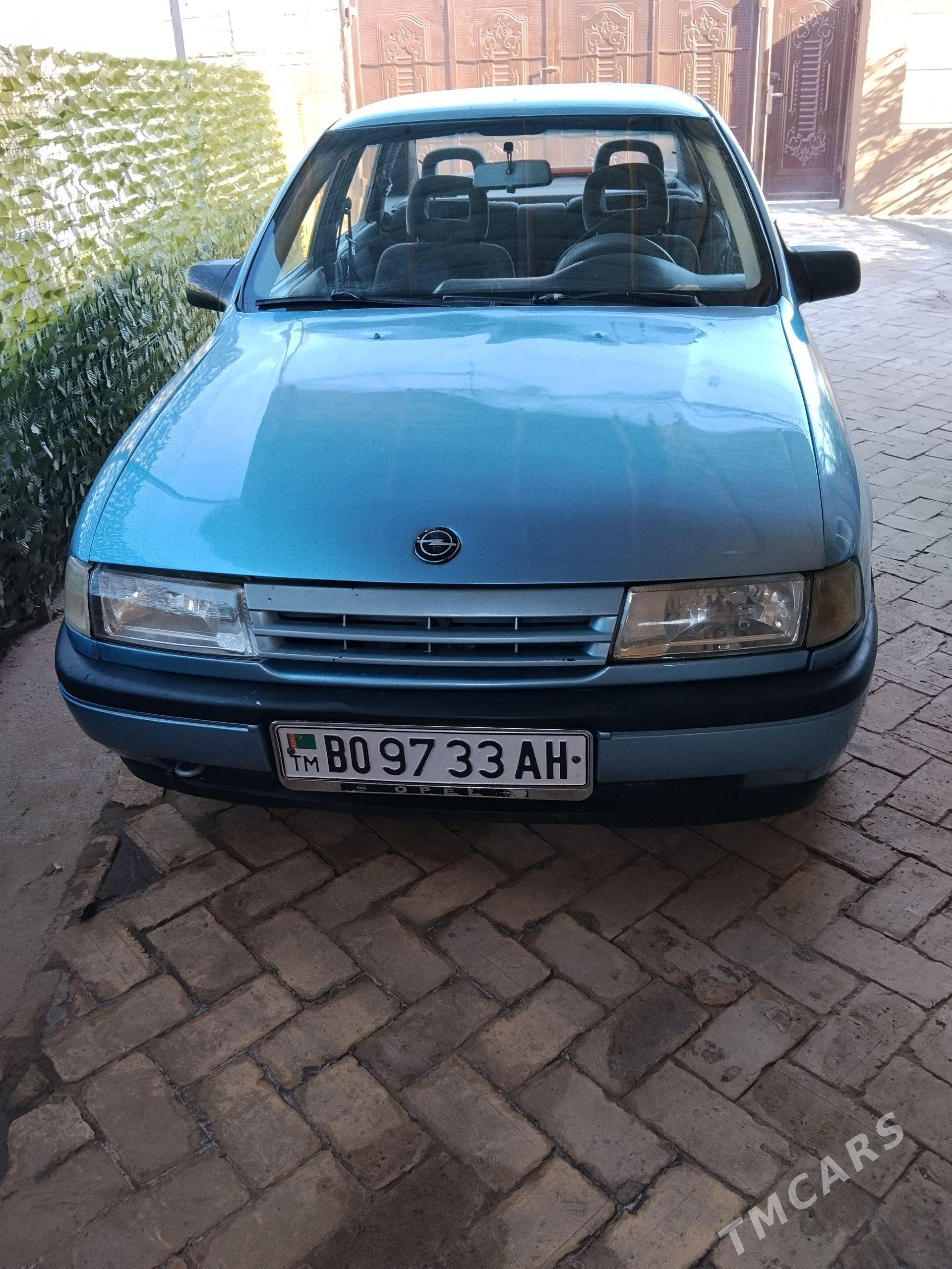 Opel Vectra 1991 - 35 000 TMT - Мары - img 1