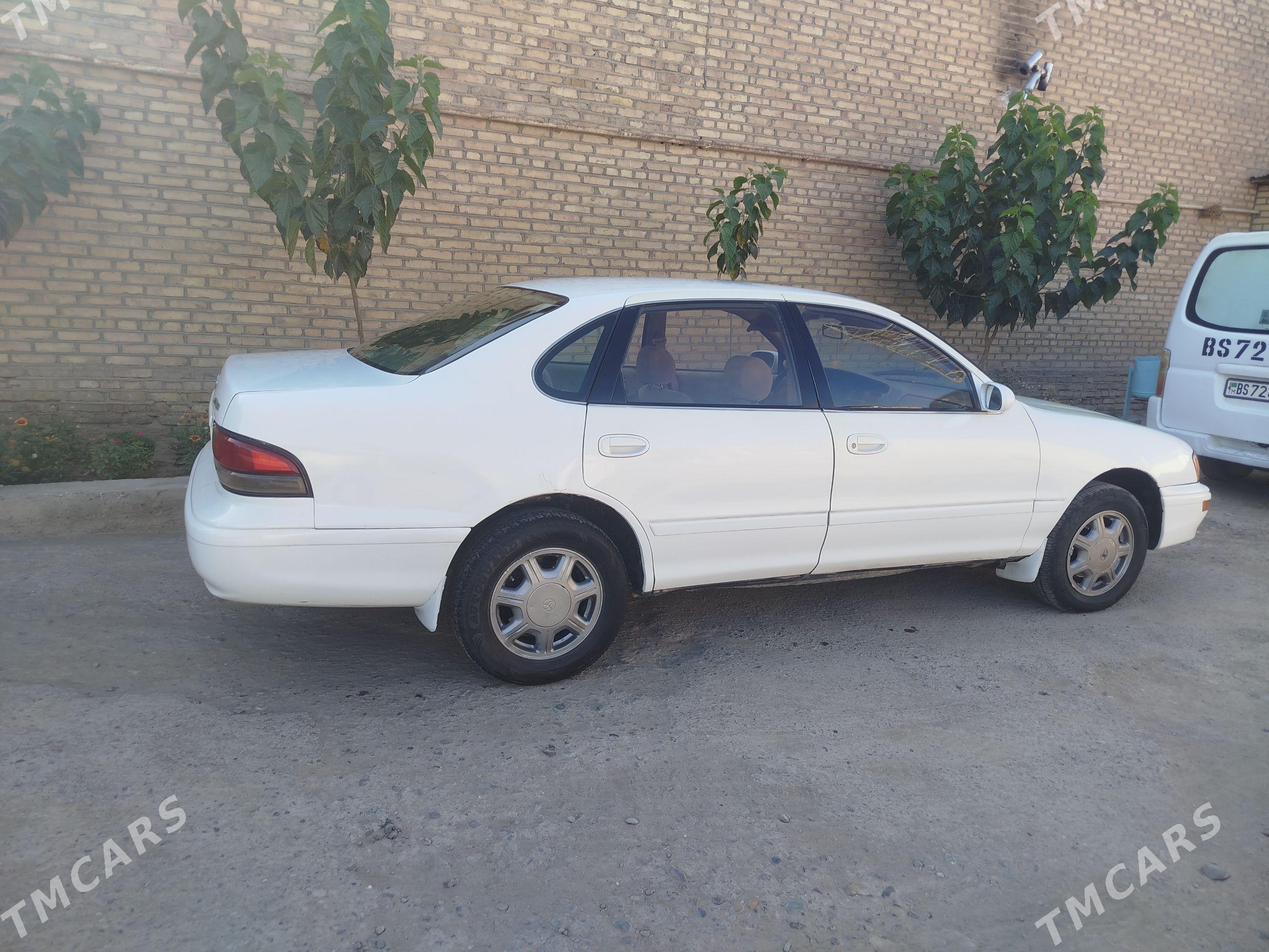 Toyota Avalon 1997 - 100 000 TMT - Мары - img 1