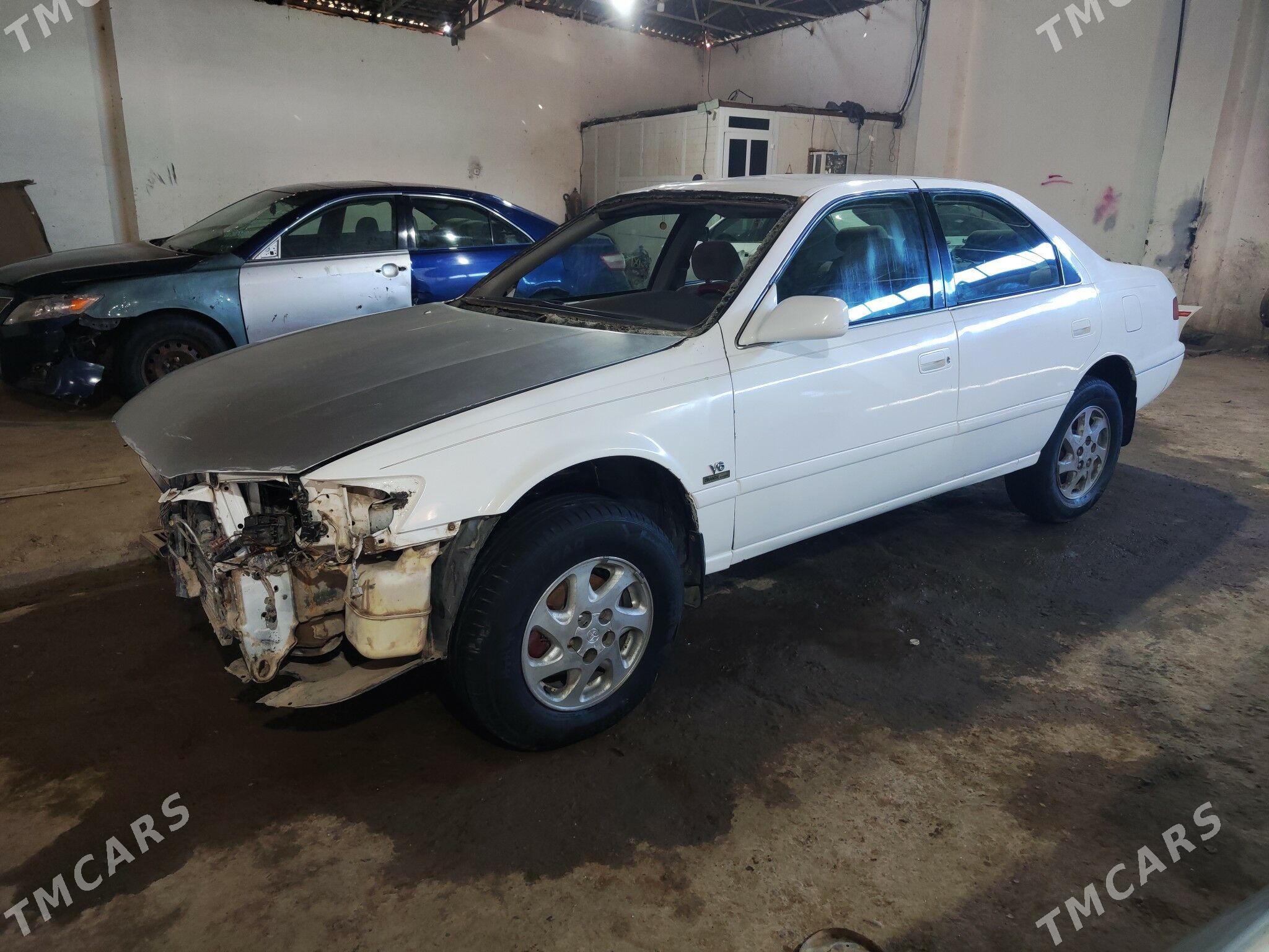 Toyota Camry 2000 - 100 000 TMT - Murgap - img 1