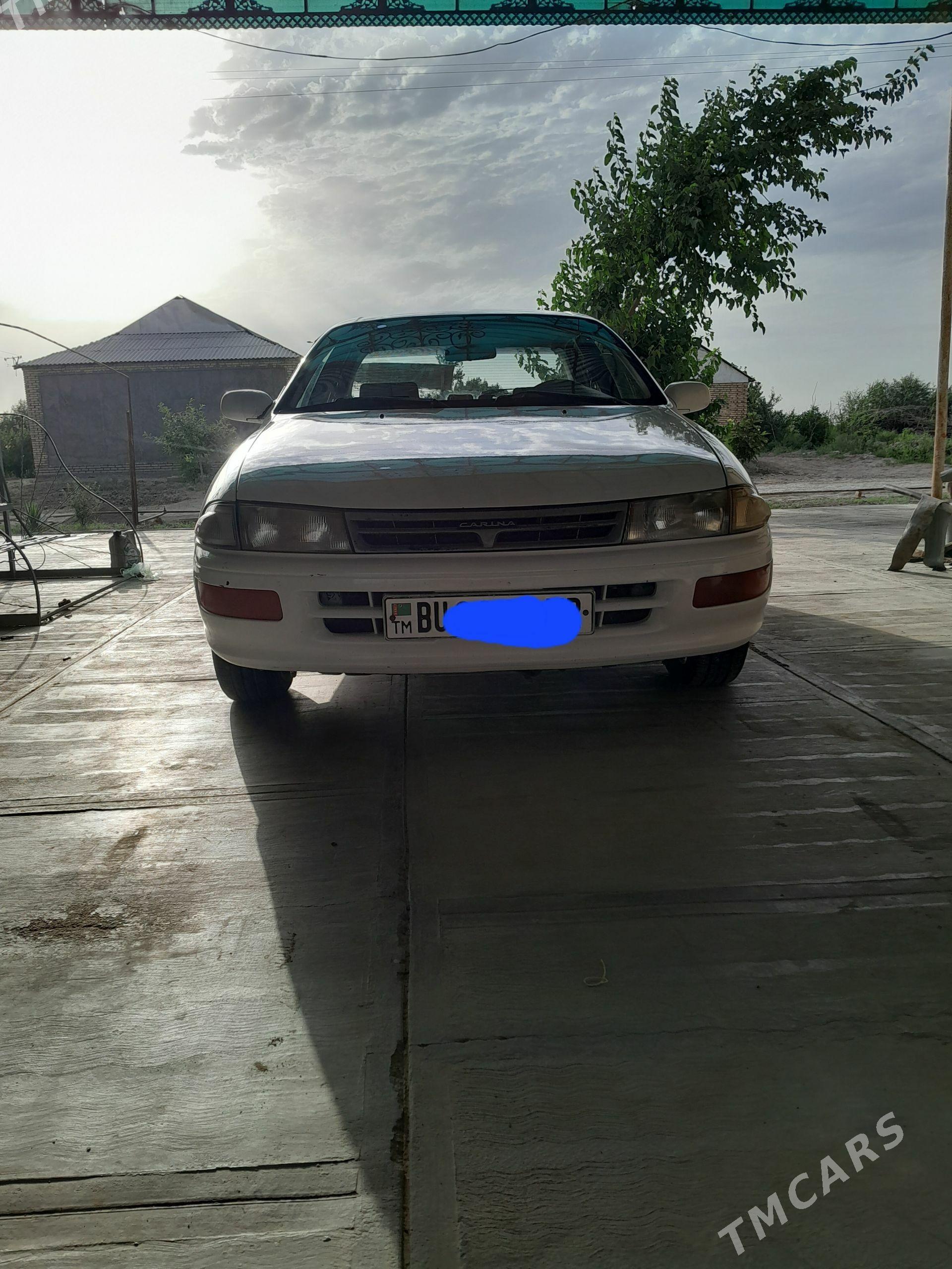 Toyota Carina 1995 - 52 000 TMT - Каракумский этрап - img 1
