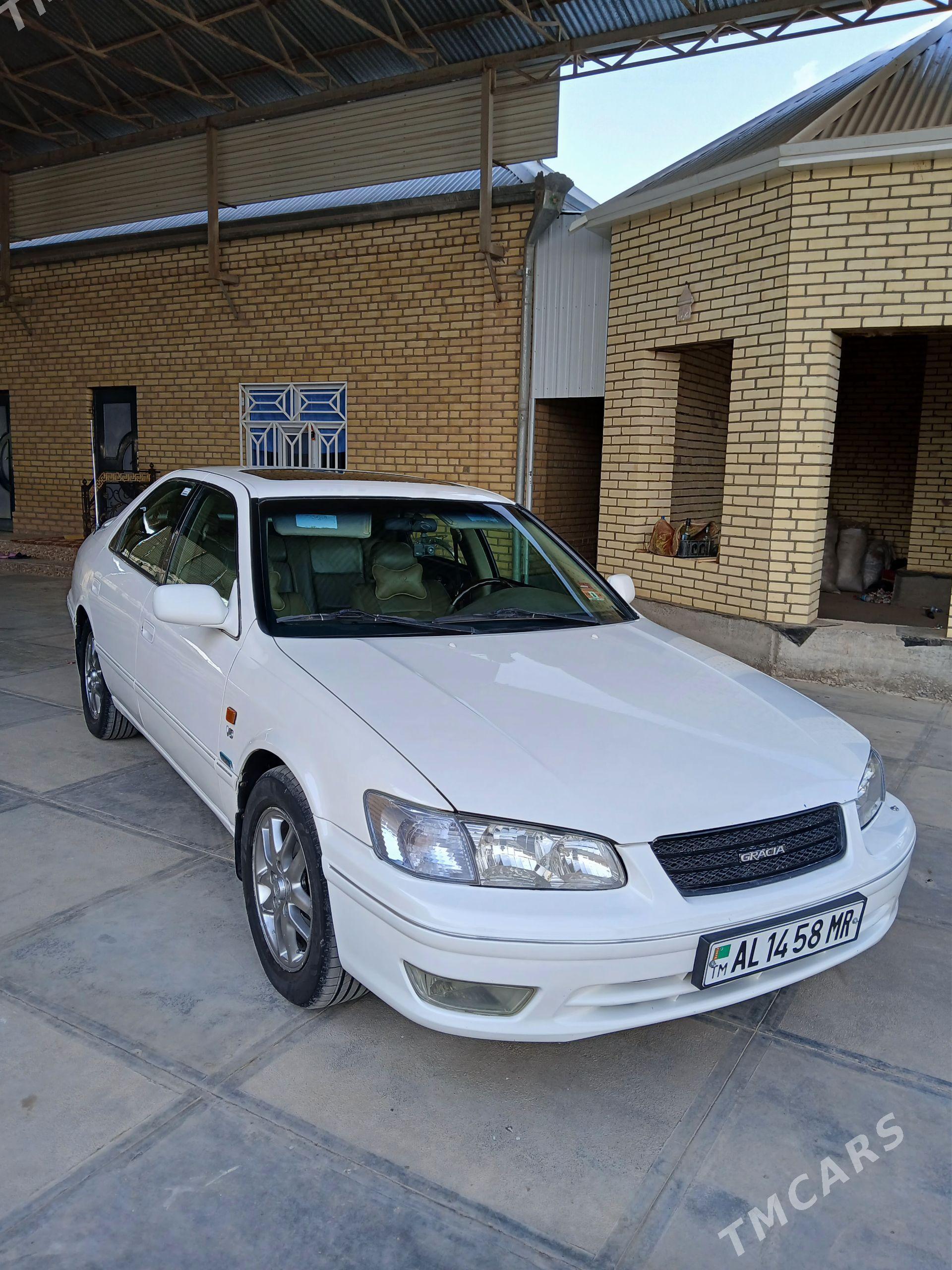 Toyota Camry 2000 - 185 000 TMT - Mary - img 1