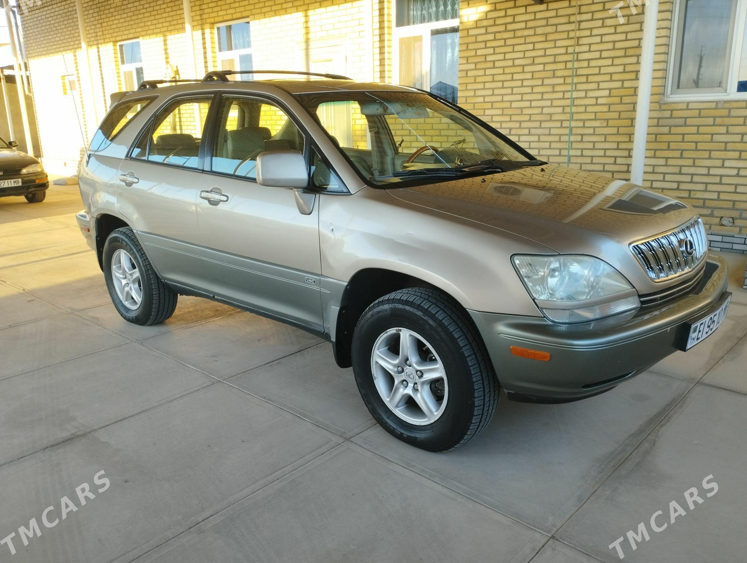 Lexus RX 300 2001 - 250 000 TMT - Ёлётен - img 1