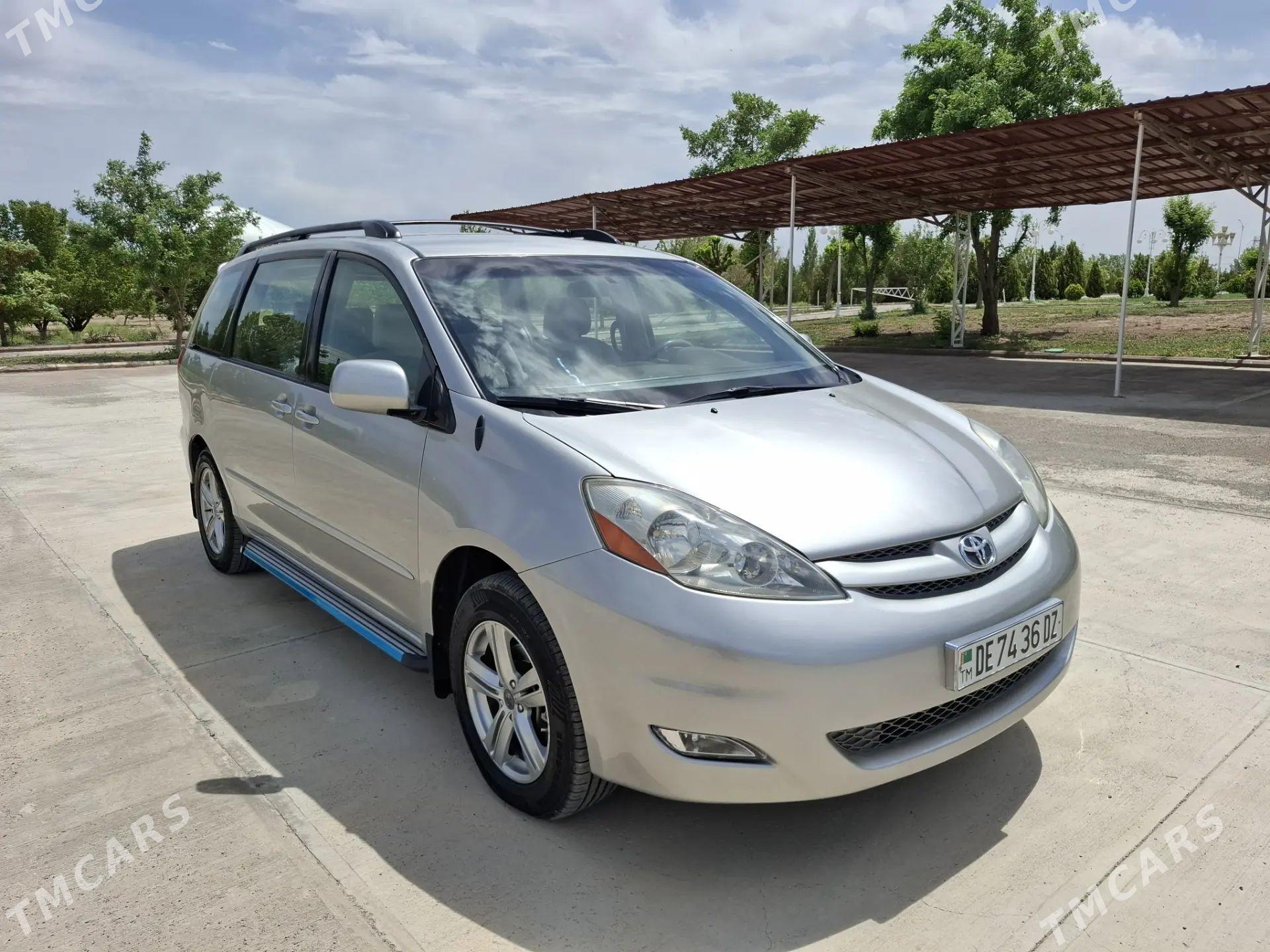 Toyota Sienna 2007 - 290 000 TMT - Daşoguz - img 1