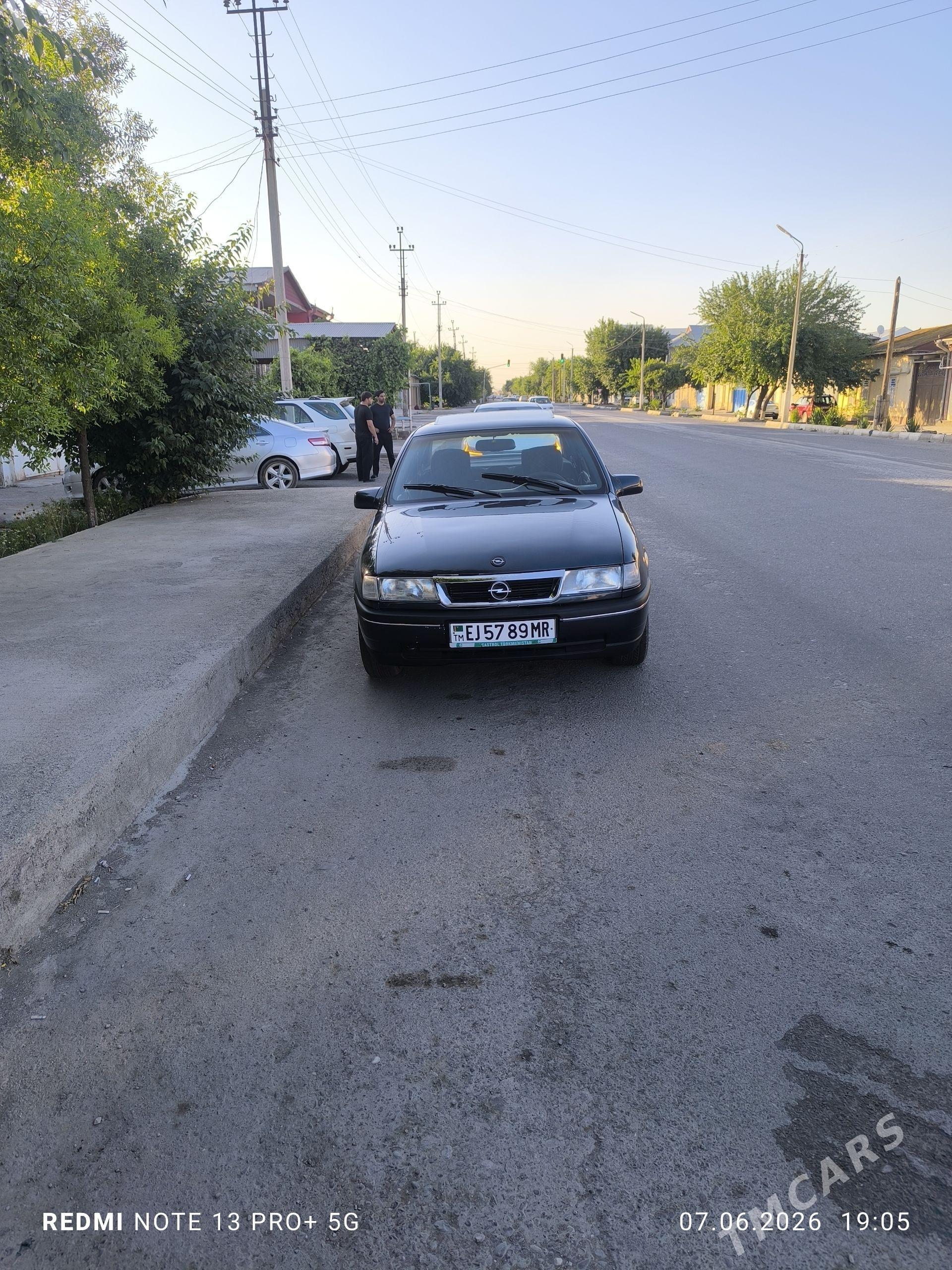 Opel Vectra 1992 - 60 000 TMT - Mary - img 1