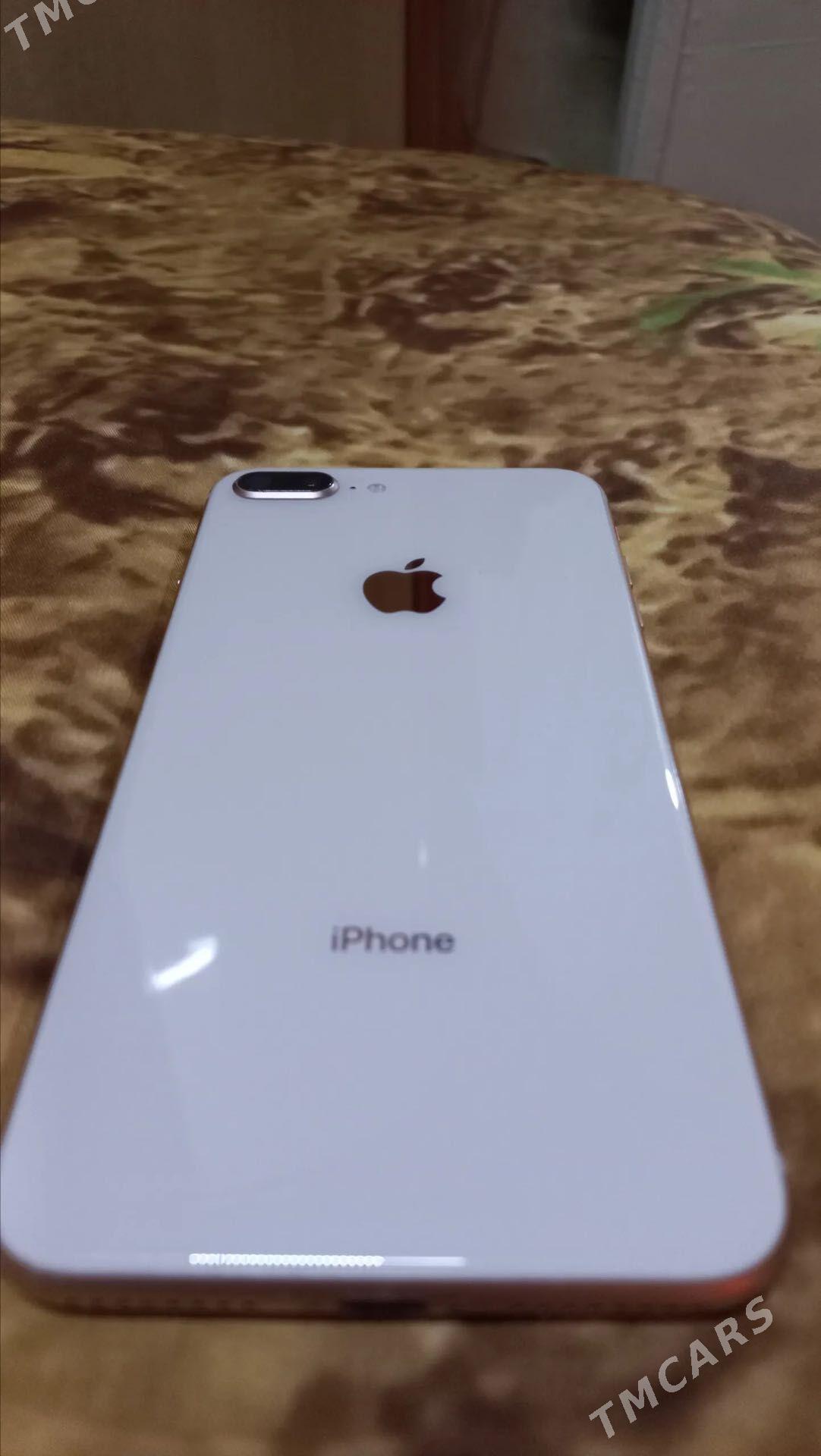 iphone 8 plus - Mary - img 1