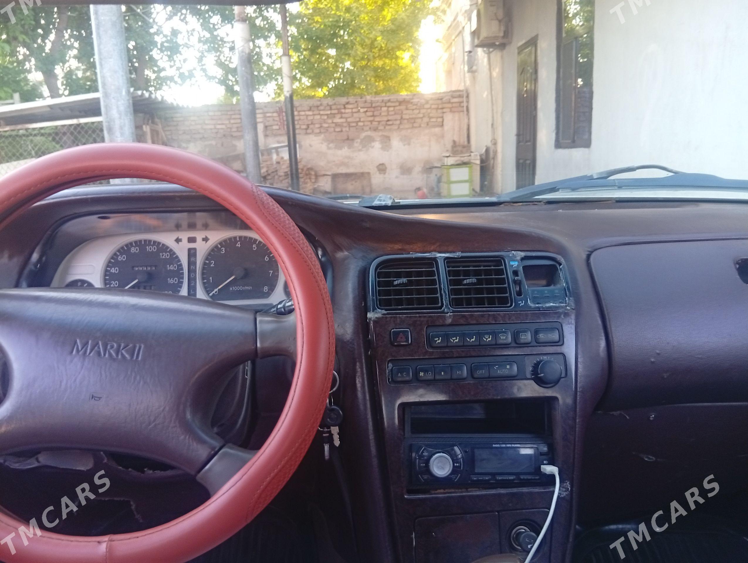 Toyota Mark II 1993 - 65 000 TMT - Mary - img 1