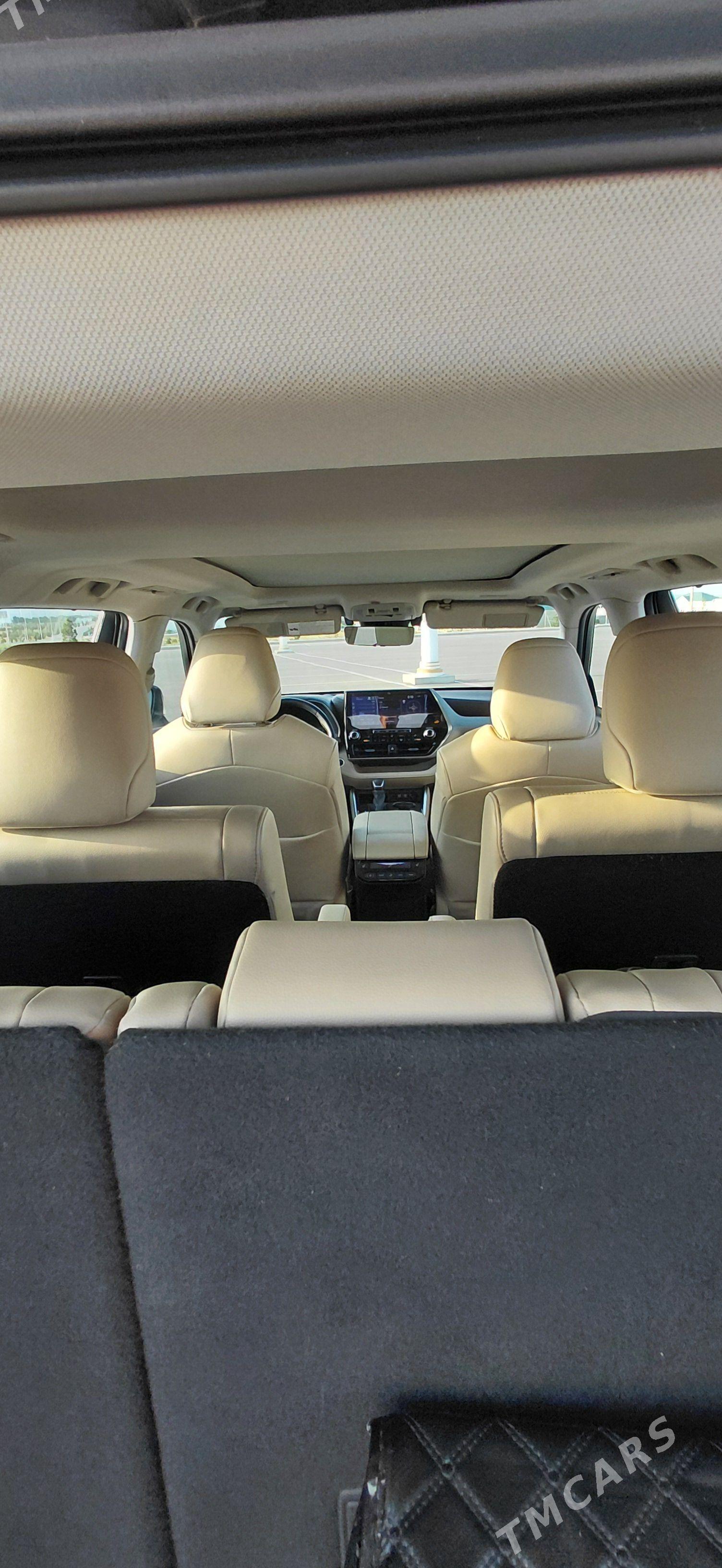 Toyota Highlander 2020 - 690 000 TMT - Ашхабад - img 1