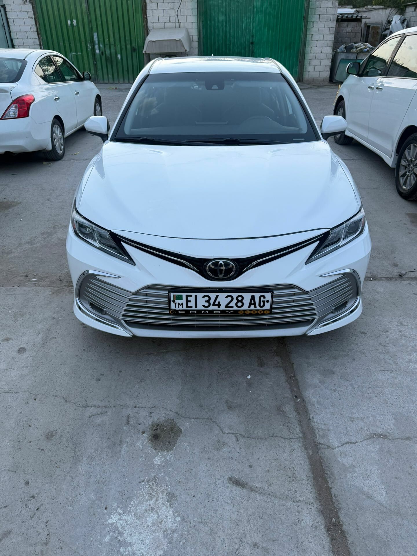 Toyota Camry 2022 - 345 000 TMT - 11 мкр - img 1