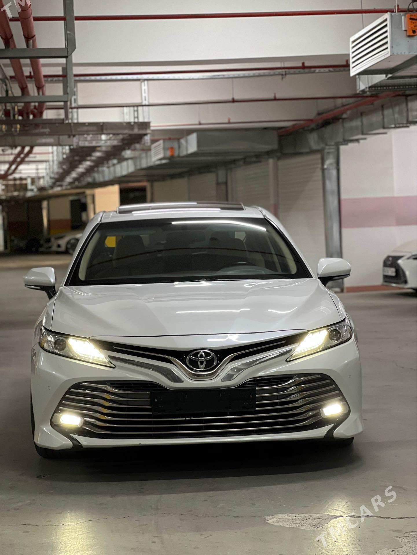 Toyota Camry 2018 - 510 000 TMT - Ашхабад - img 1