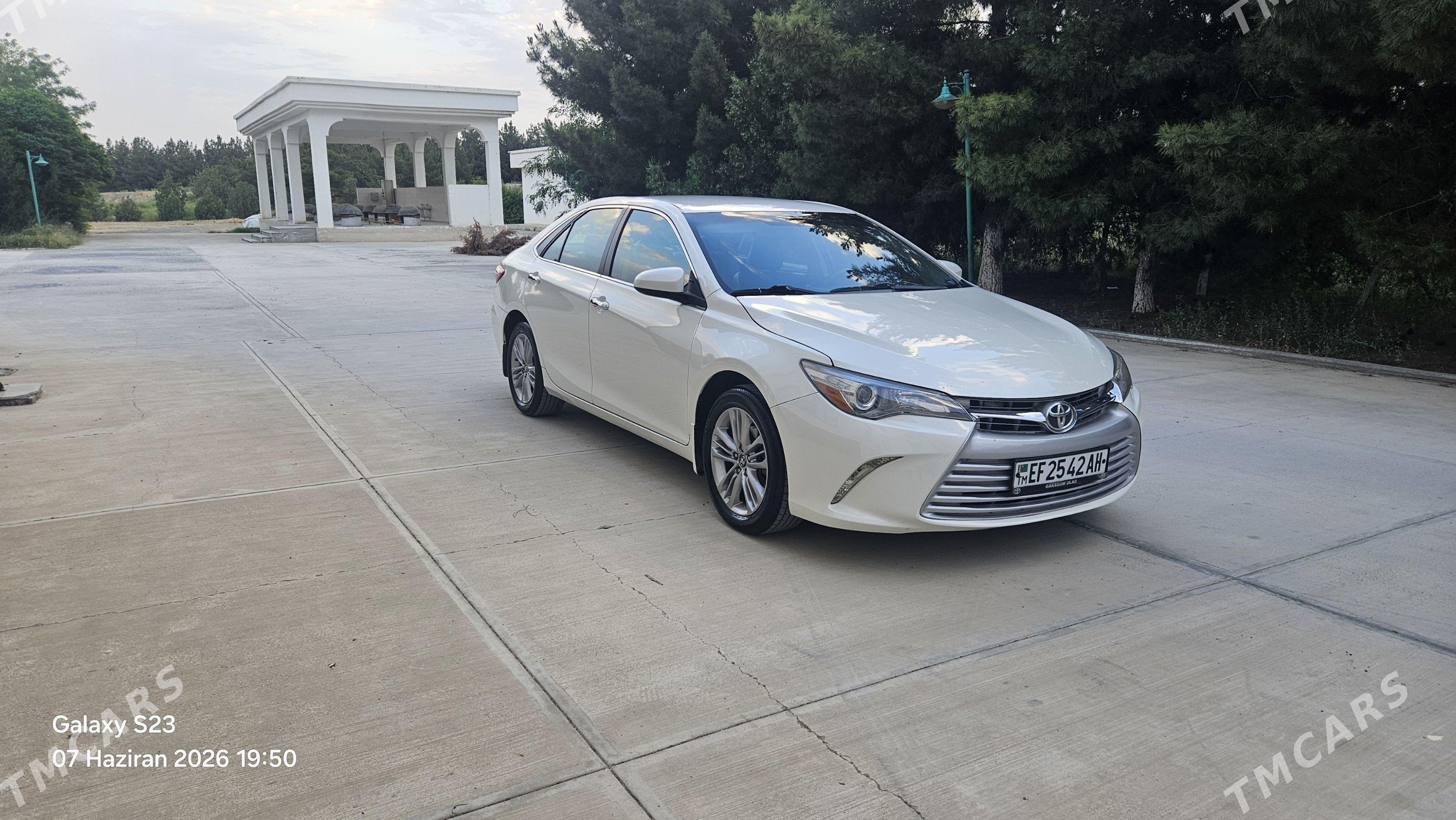 Toyota Camry 2015 - 260 000 TMT - Гёкдепе - img 1