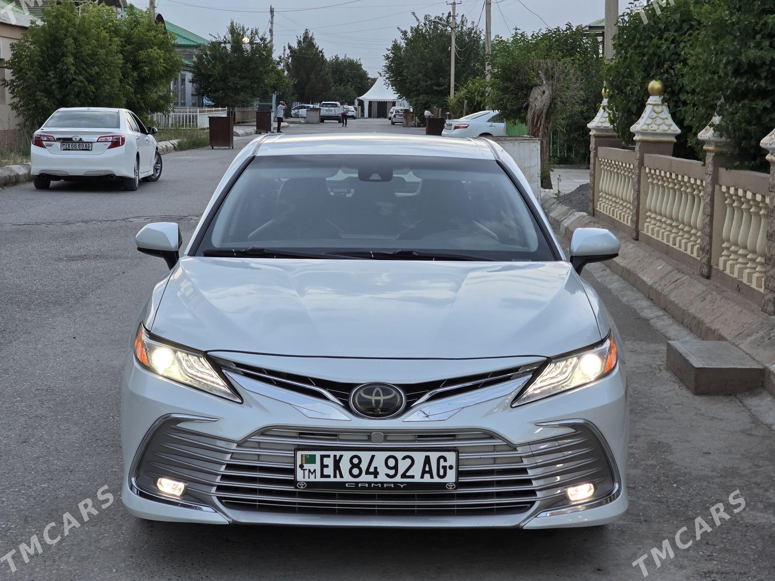 Toyota Camry 2021 - 380 000 TMT - Чоганлы - img 1