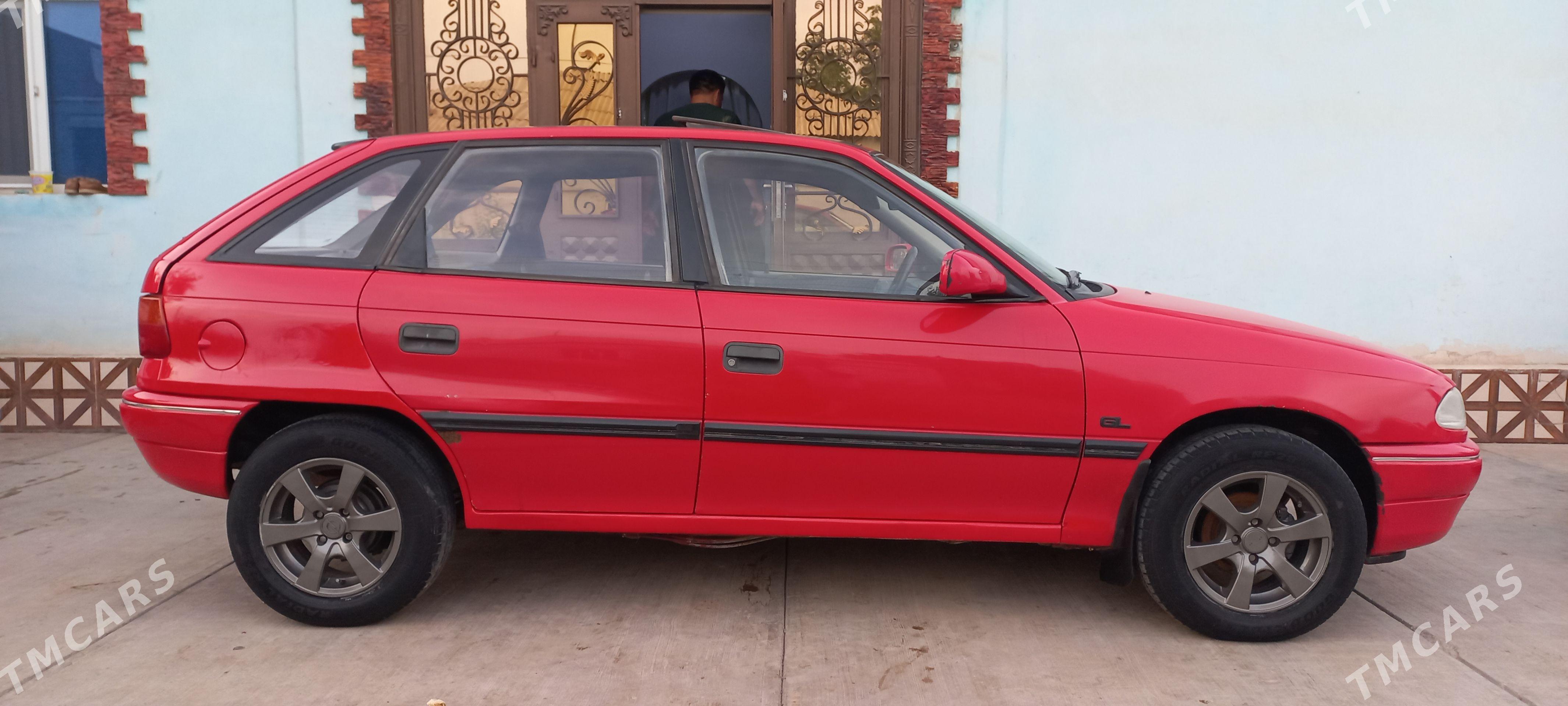 Opel Astra 1993 - 31 000 TMT - Şabat etr. - img 1