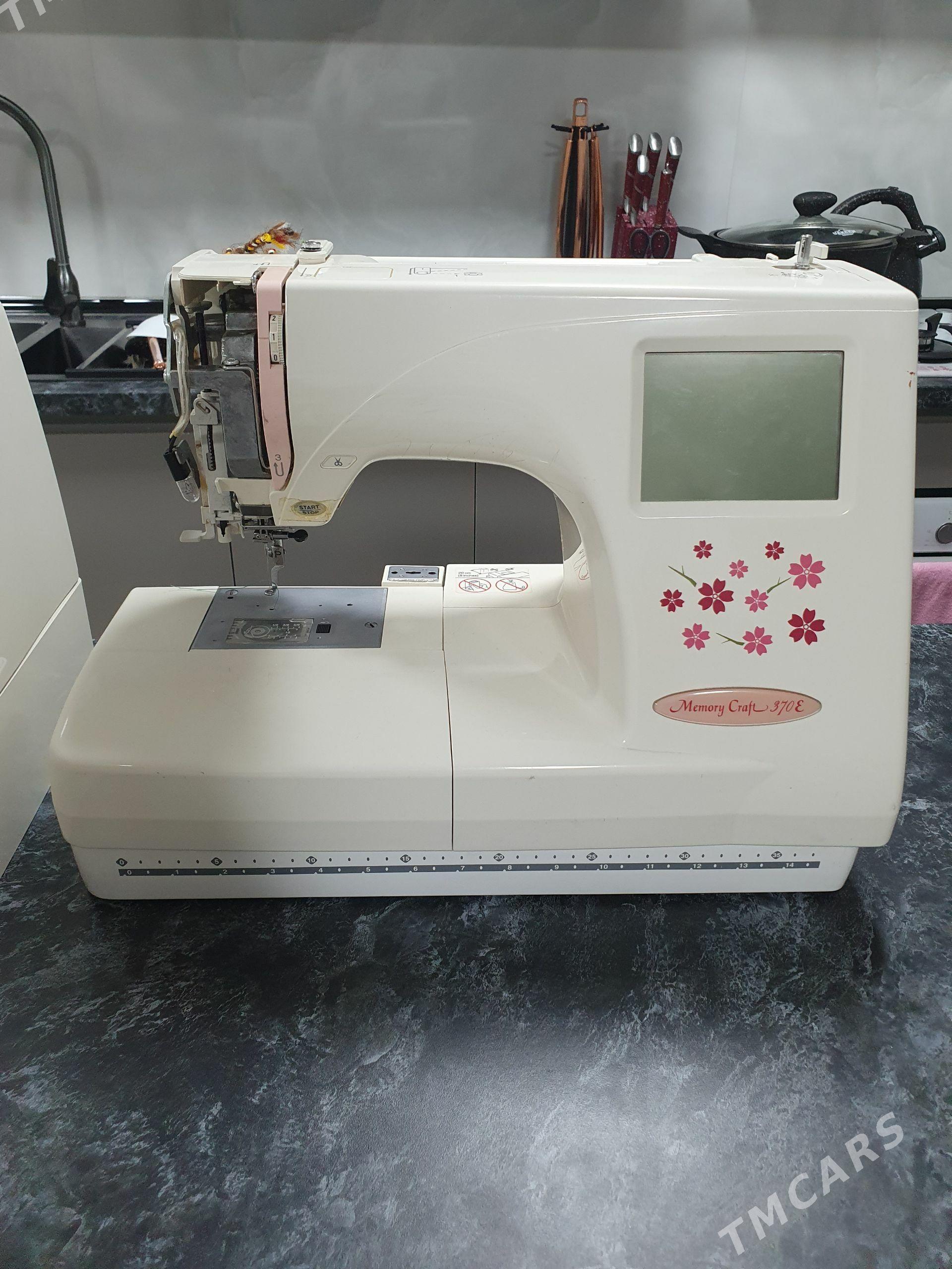 Janome 370e - Балканабат - img 1
