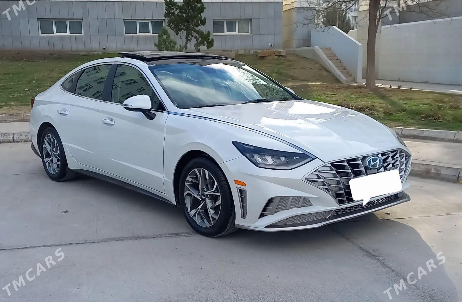 Hyundai Sonata 2022 - 320 000 TMT - Гуртли - img 1
