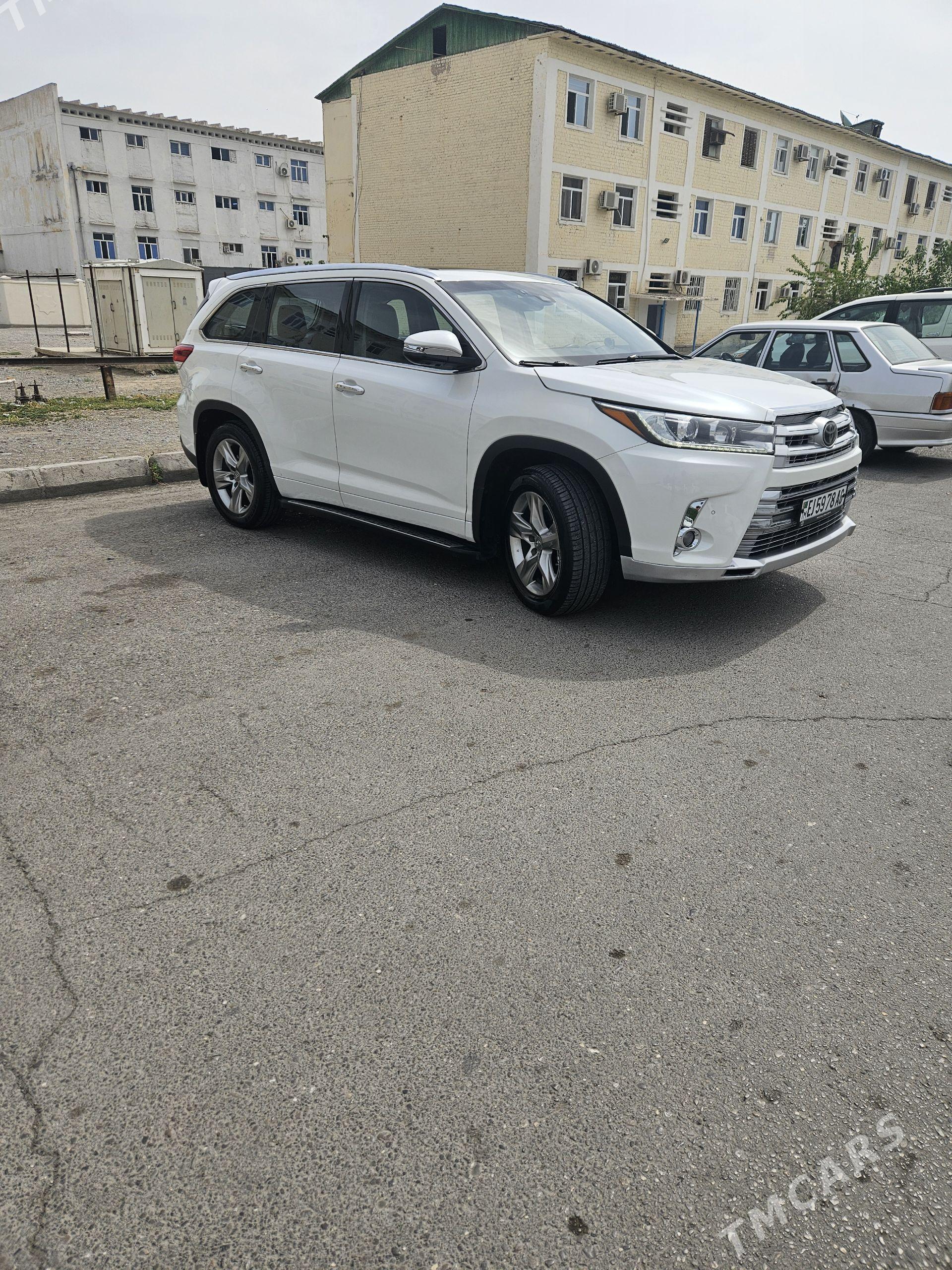 Toyota Highlander 2019 - 485 000 TMT - Aşgabat - img 1