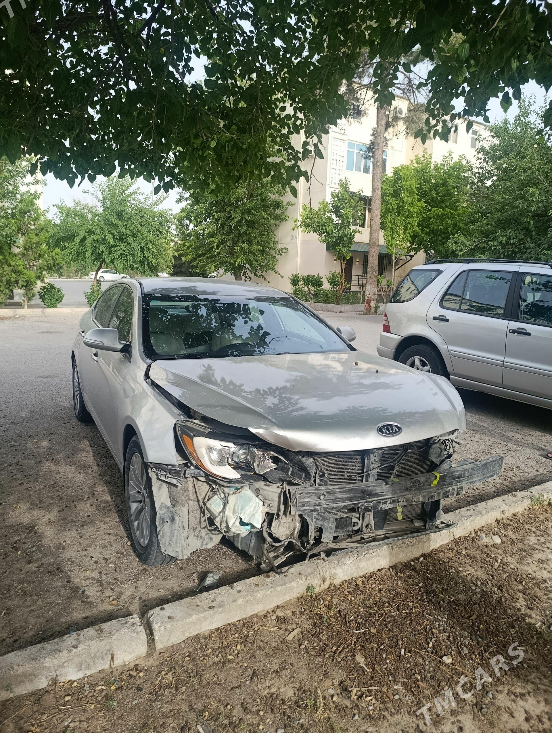 Kia Cadenza 2013 - 130 000 TMT - Бахарден - img 1
