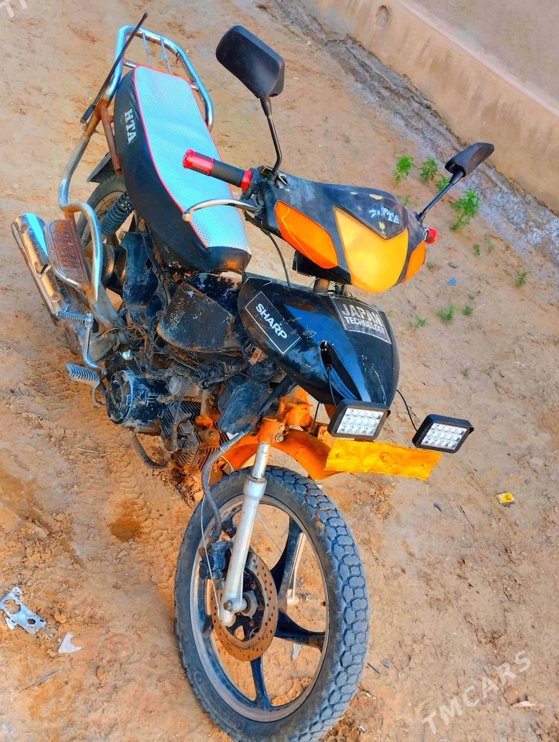 Fekon FK150-8G 2011 - 6 000 TMT - Ёлётен - img 1