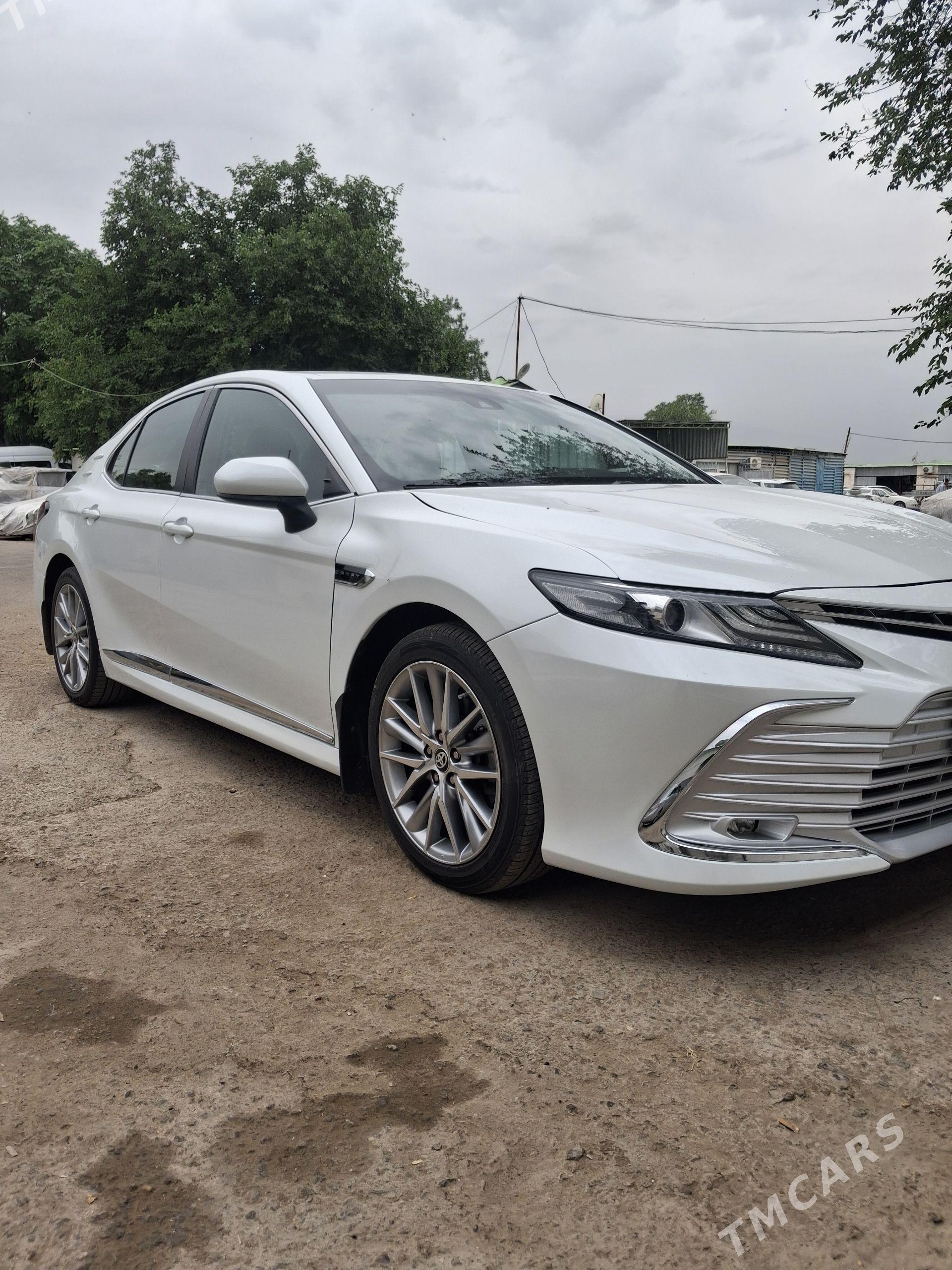 Toyota Camry 2021 - 340 000 TMT - 11 mkr - img 1