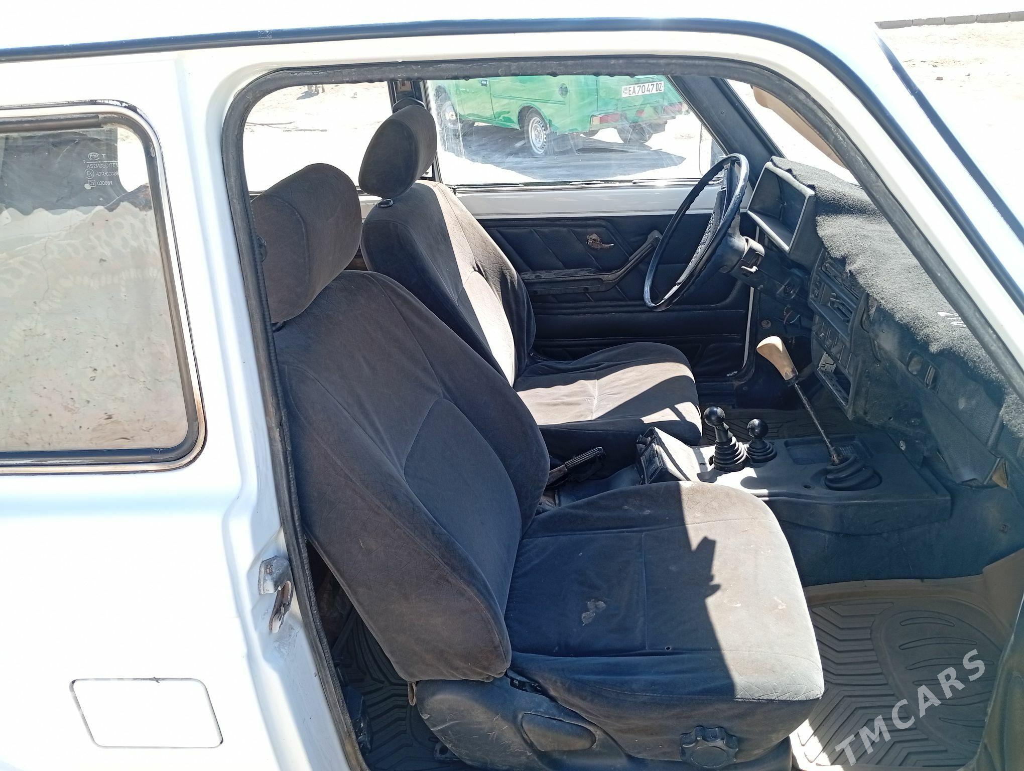 Lada Niva 1999 - 30 000 TMT - Кёнеургенч - img 1