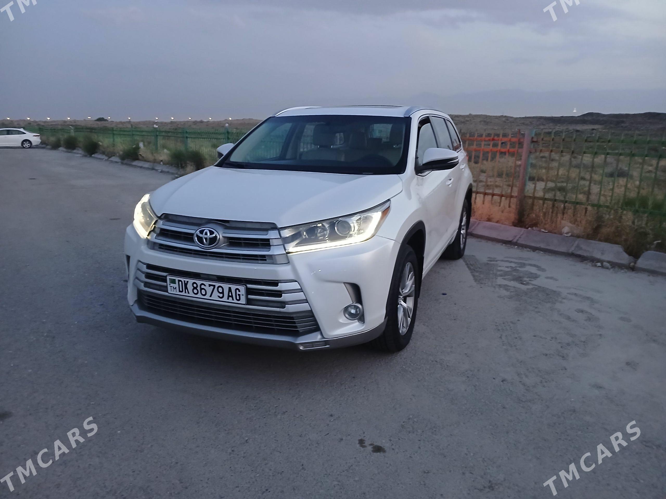 Toyota Highlander 2016 - 440 000 TMT - Ашхабад - img 1
