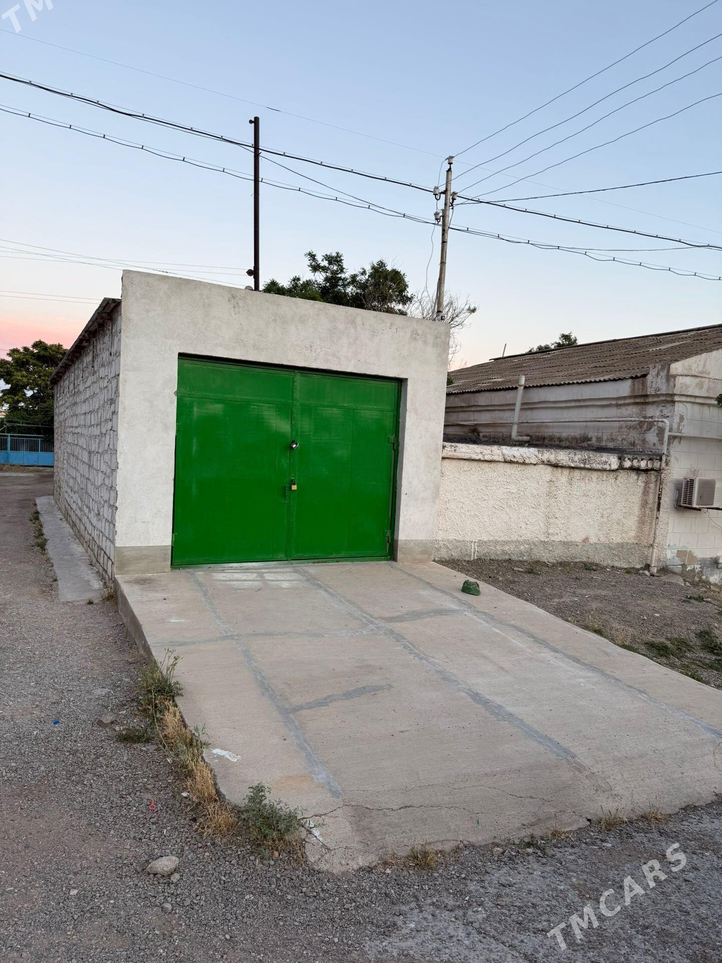 Sklat üçin garaž Arenda - Türkmenbaşy - img 1