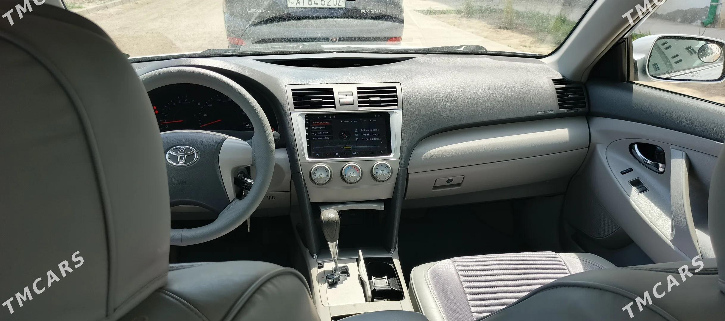 Toyota Camry 2010 - 245 000 TMT - Дашогуз - img 1