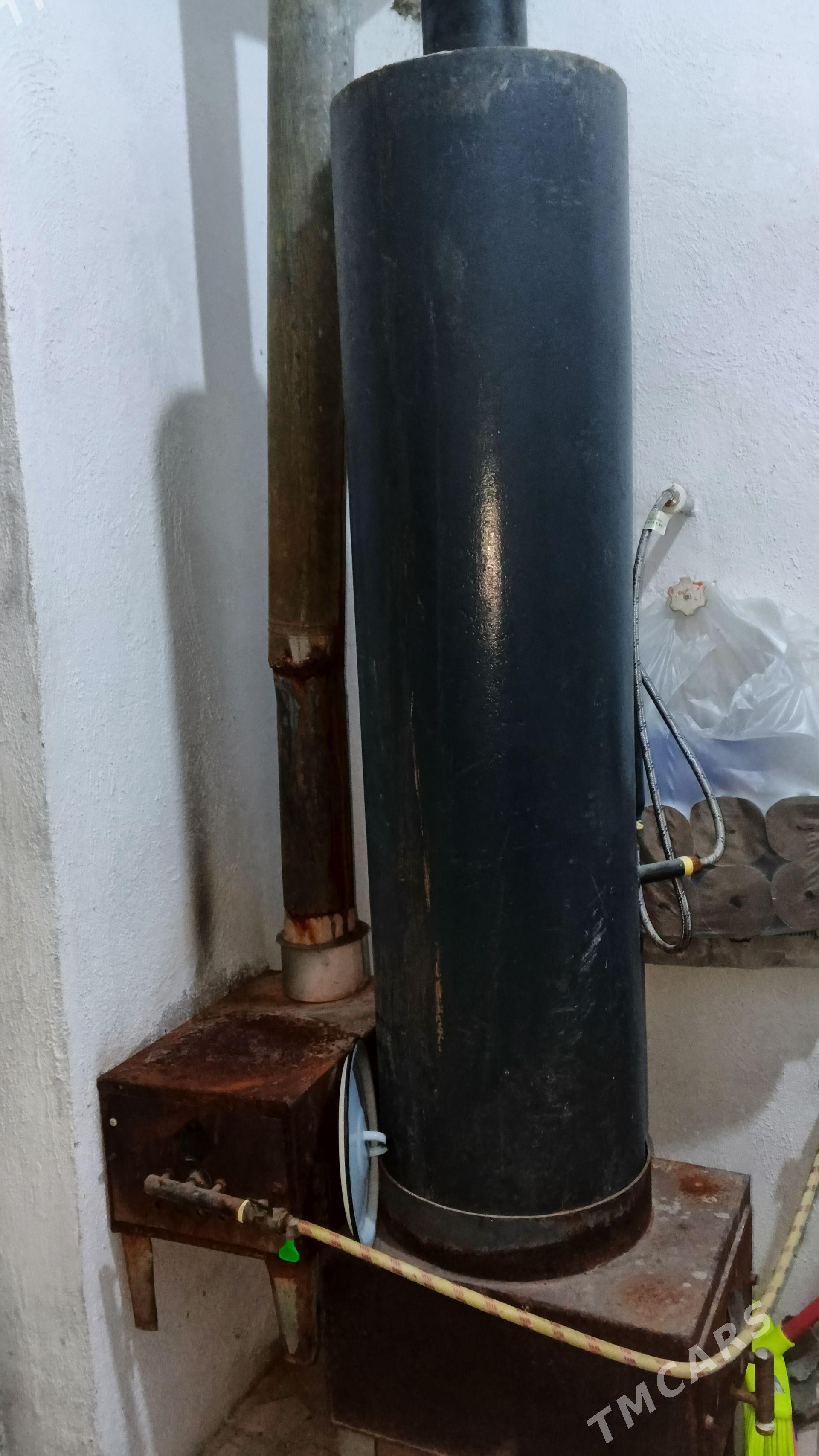 titan peji bn - Büzmeýin - img 1