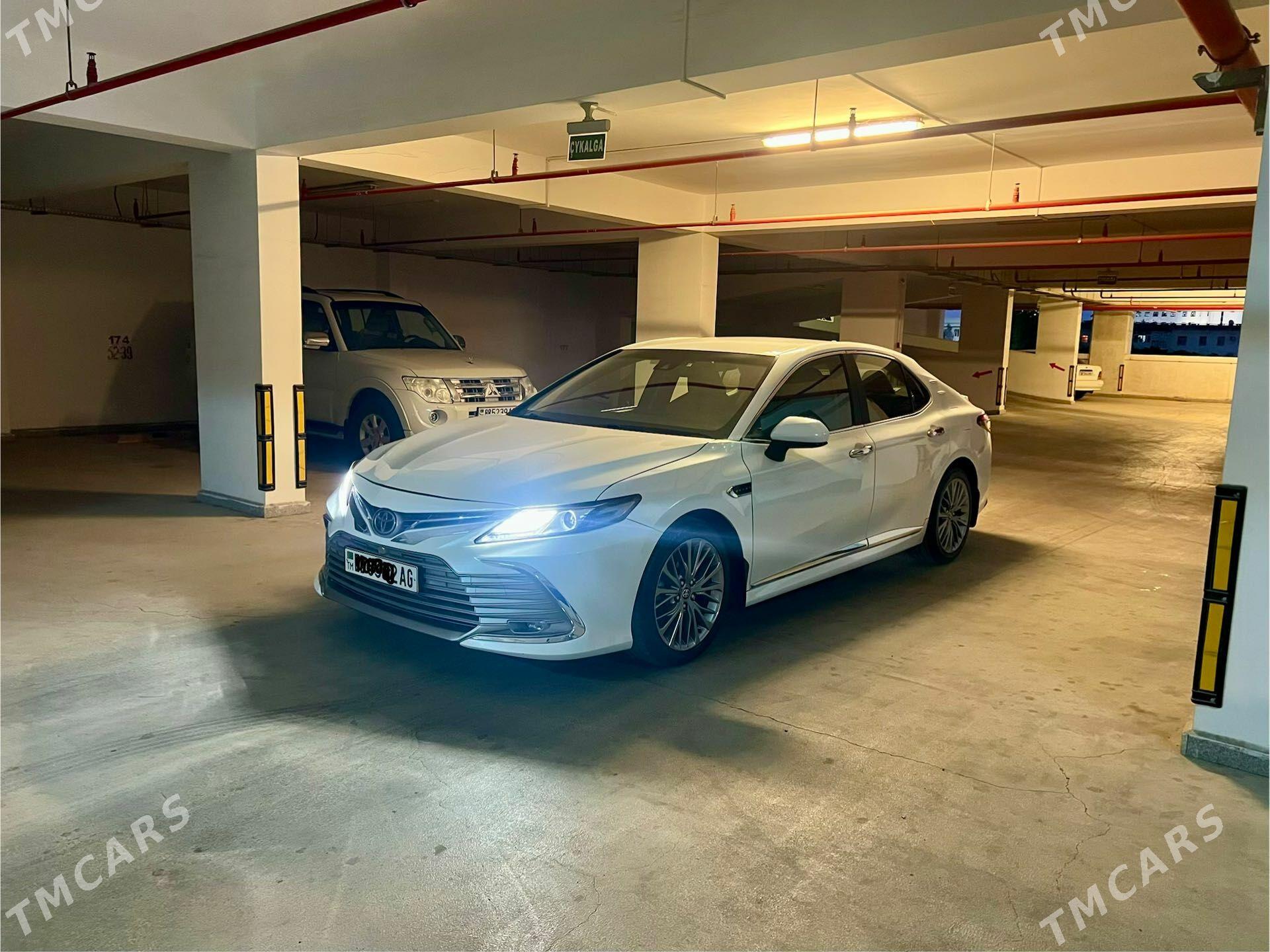 Toyota Camry 2021 - 330 000 TMT - Ашхабад - img 1