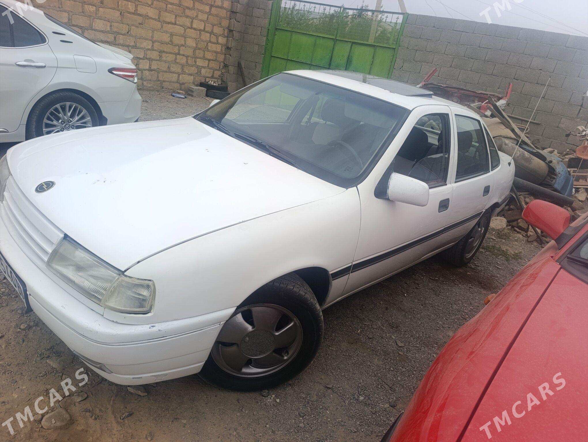 Opel Vectra 1990 - 35 000 TMT - Gyzylarbat - img 1