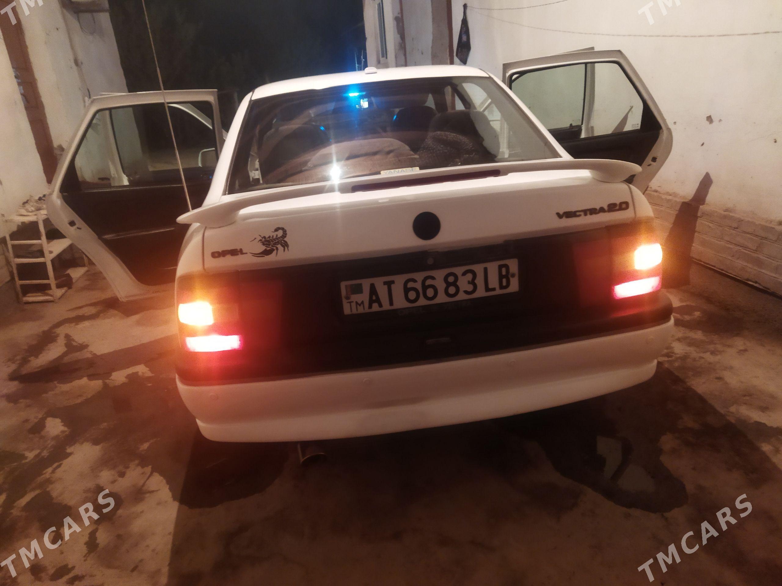 Opel Vectra 1995 - 55 000 TMT - Dänew - img 1