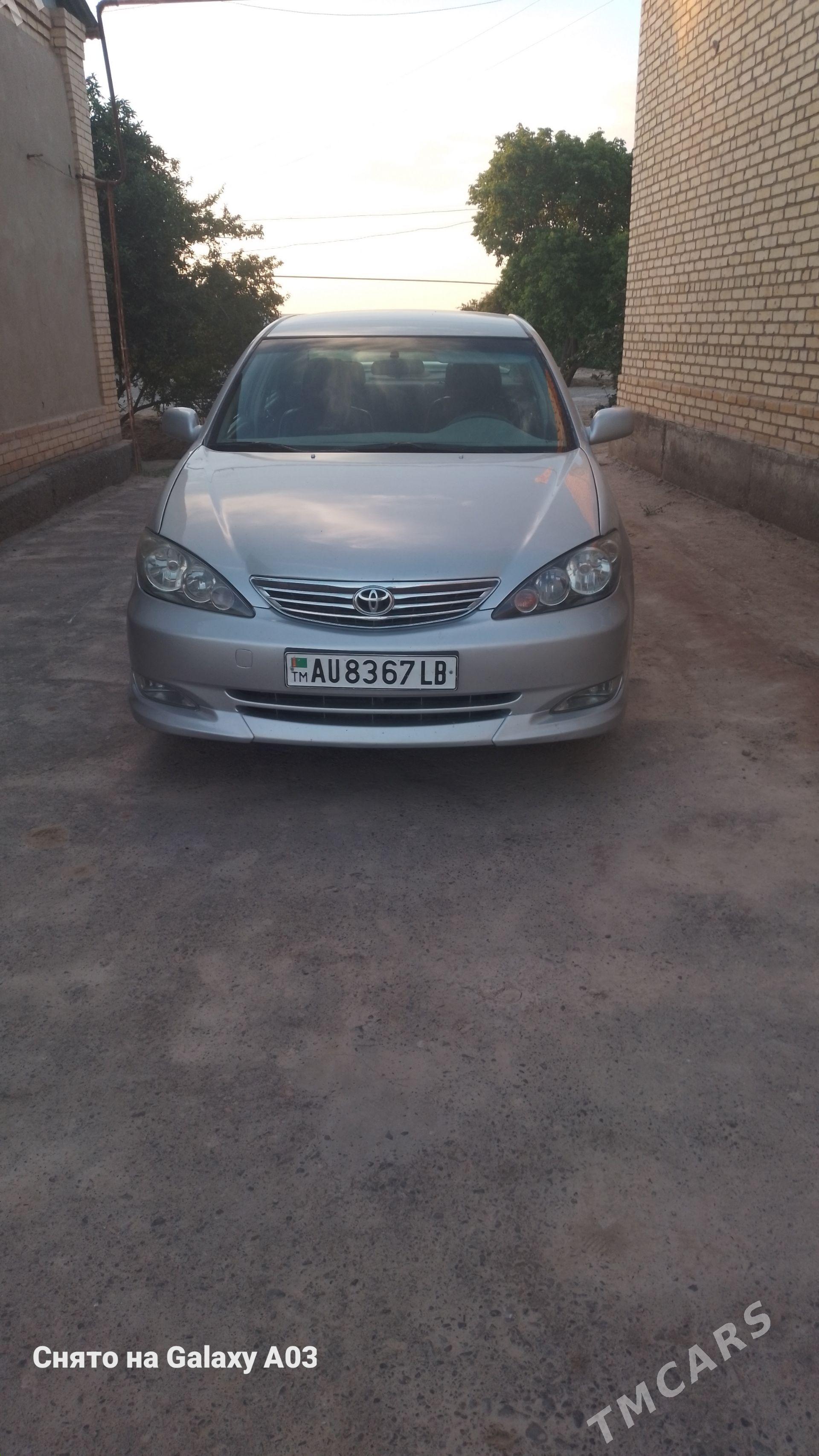 Toyota Camry 2002 - 160 000 TMT - Дянев - img 1