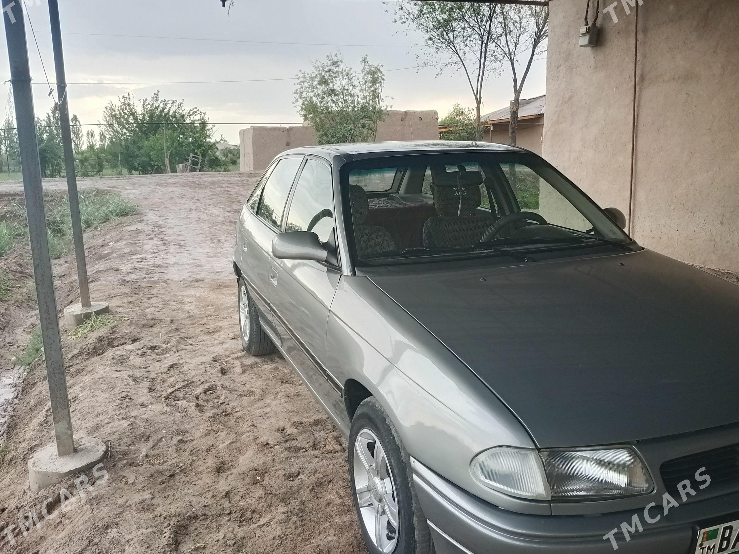 Opel Astra 1994 - 50 000 TMT - Болдумсаз - img 1