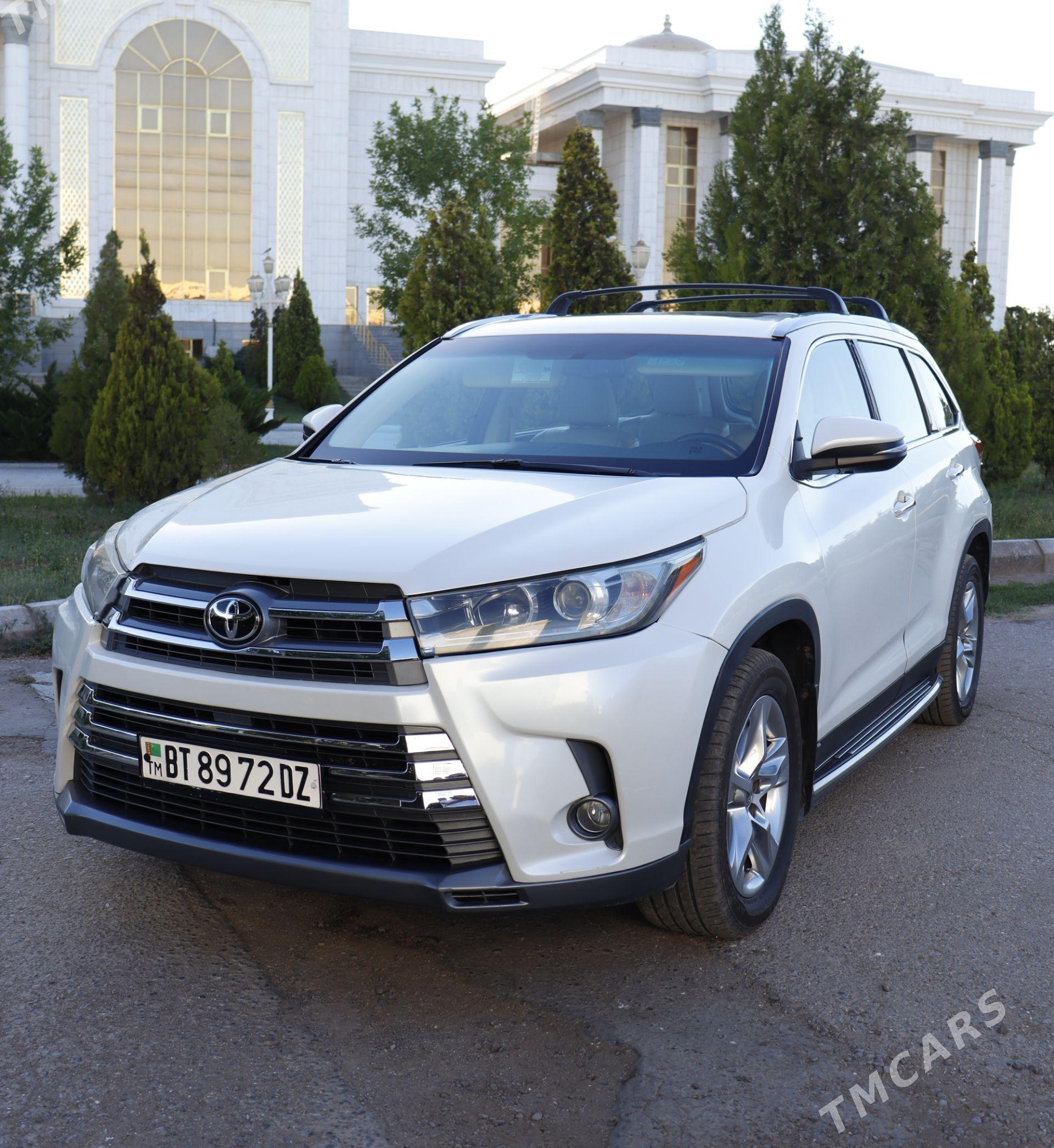 Toyota Highlander 2015 - 420 000 TMT - Дашогуз - img 1