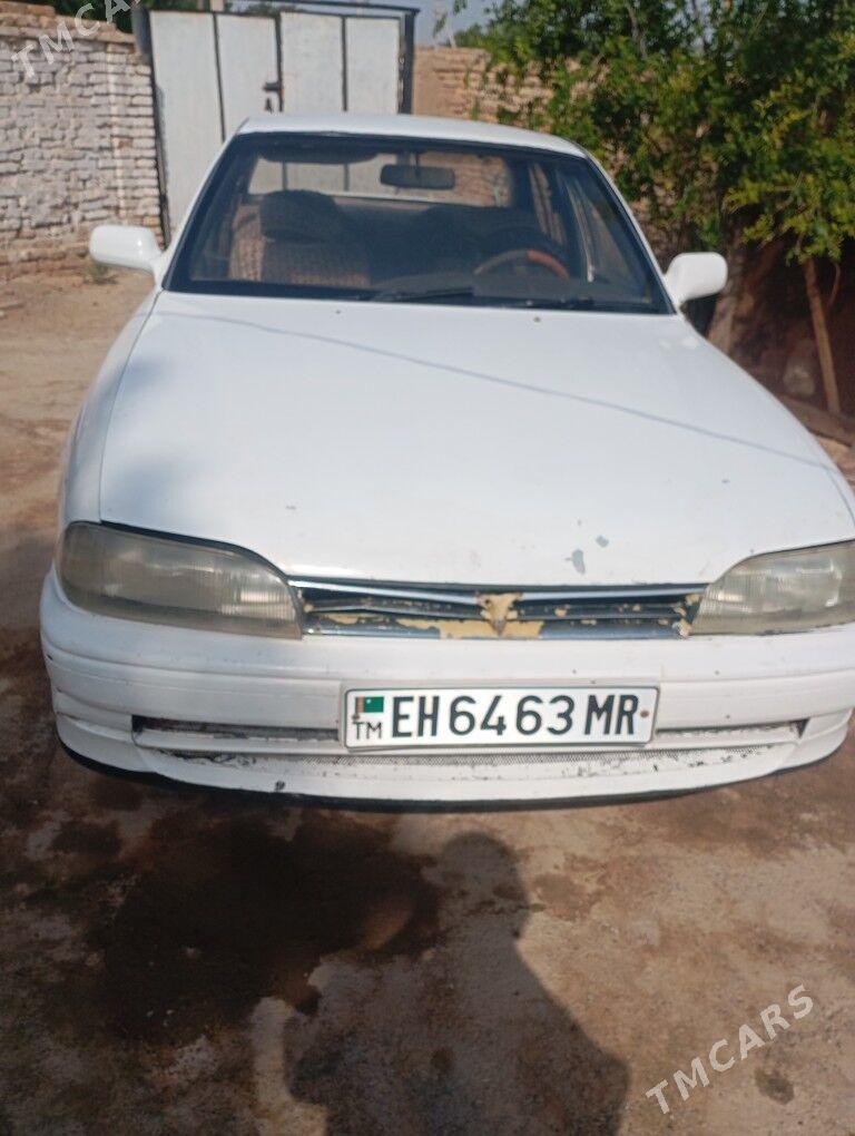 Toyota Camry 1991 - 40 000 TMT - Байрамали - img 1