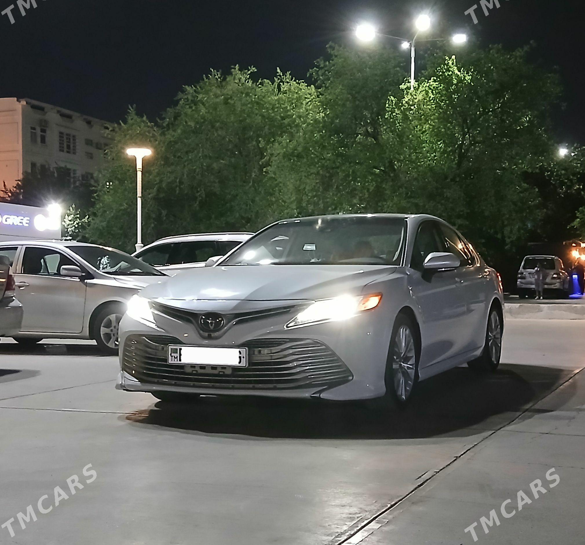 Toyota Camry 2020 - 530 000 TMT - Aşgabat - img 1