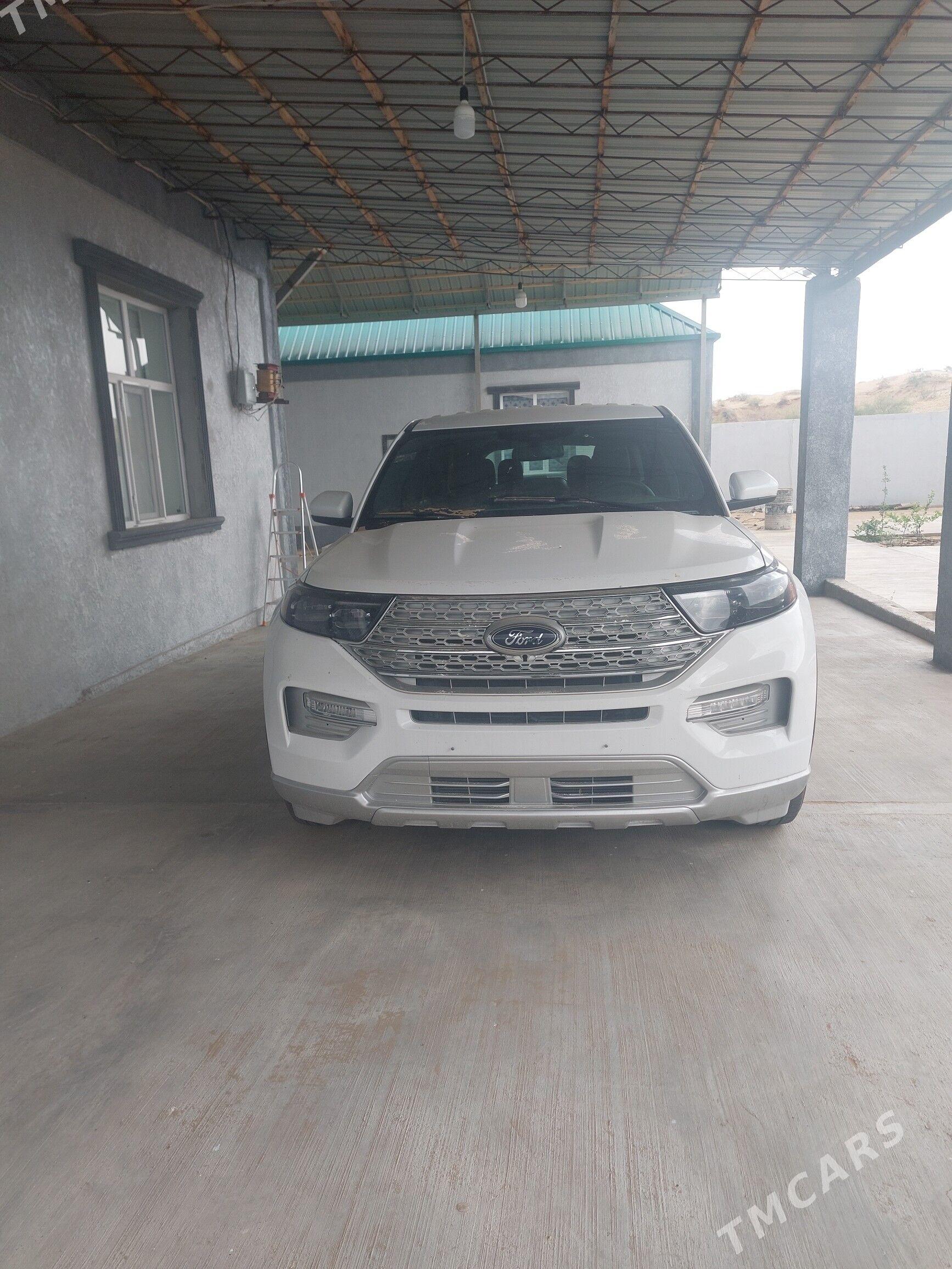 Ford Explorer 2022 - 350 000 TMT - Ак-Бугдайский этрап - img 1