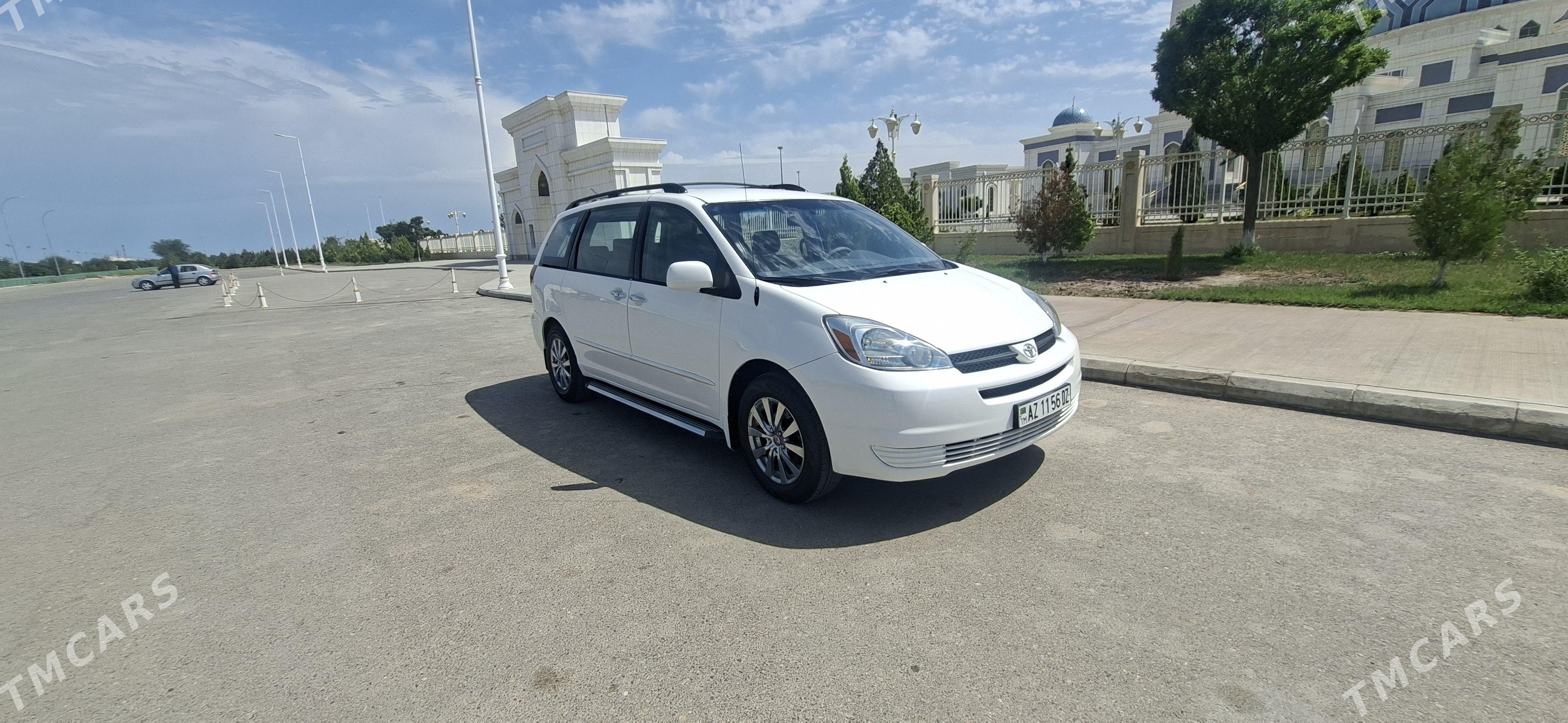 Toyota Sienna 2004 - 265 000 TMT - Дашогуз - img 1