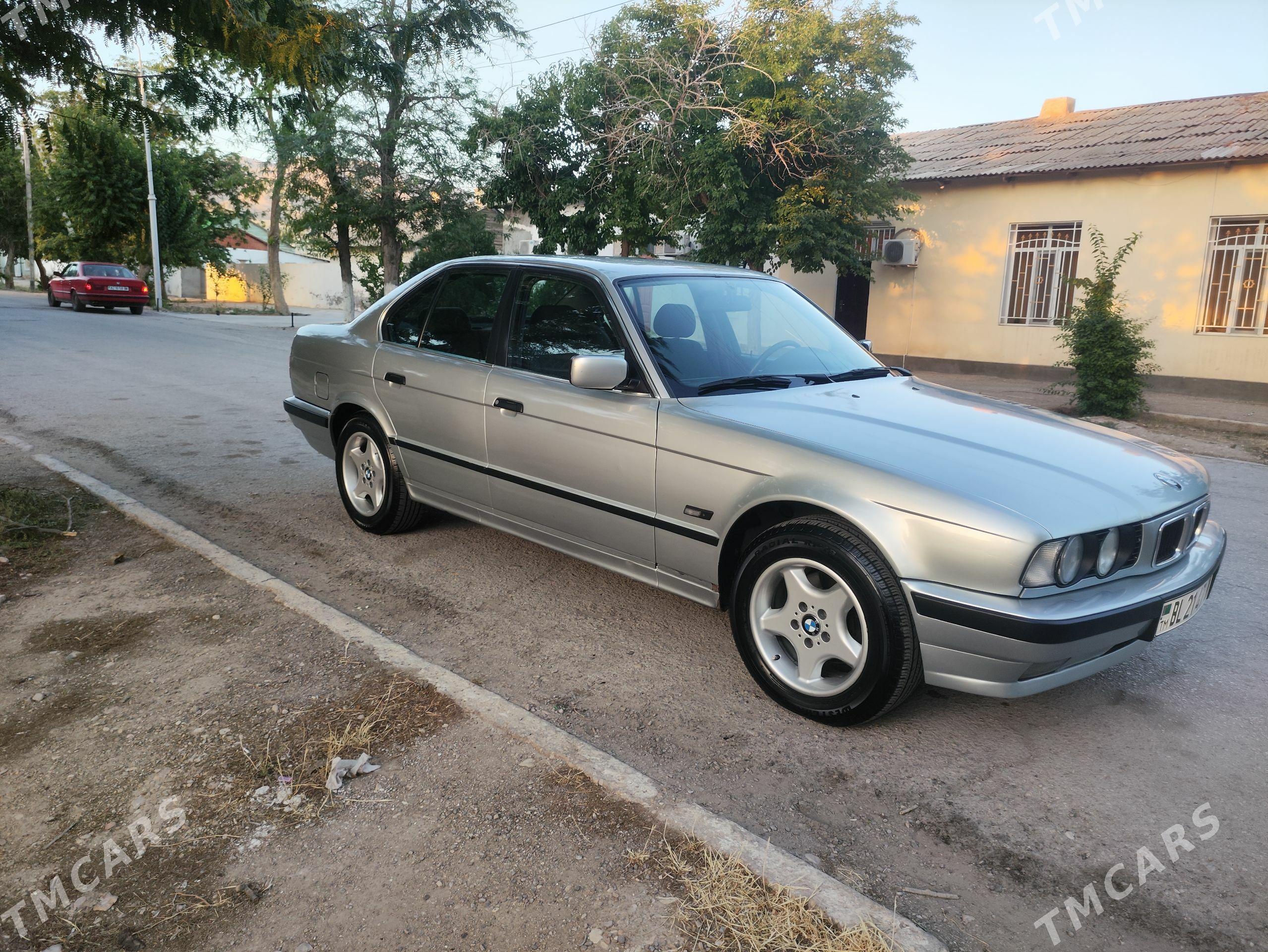 BMW 525 1995 - 75 000 TMT - Балканабат - img 1