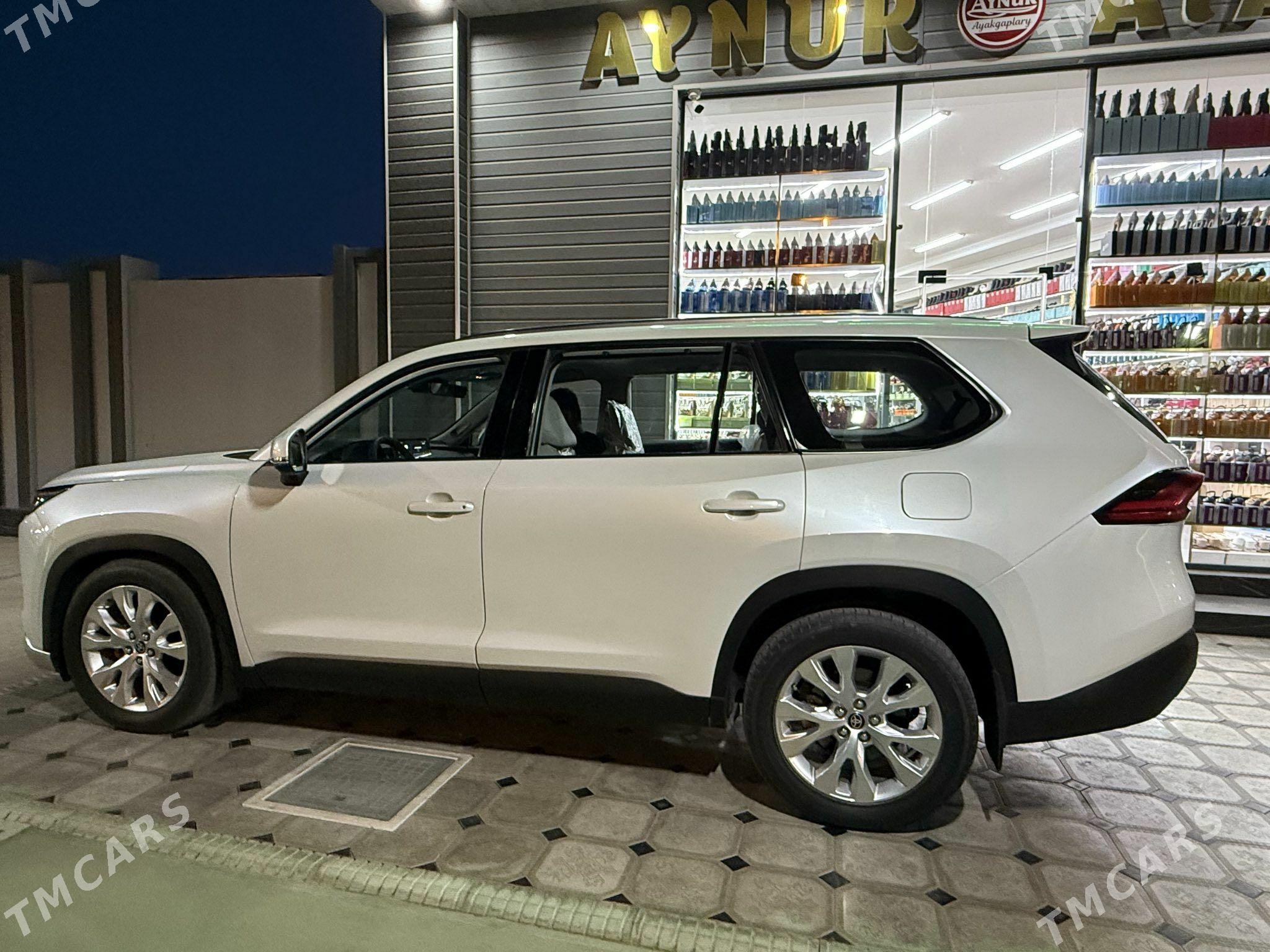 Toyota Grand Highlander 2024 - 560 000 TMT - Мары - img 1