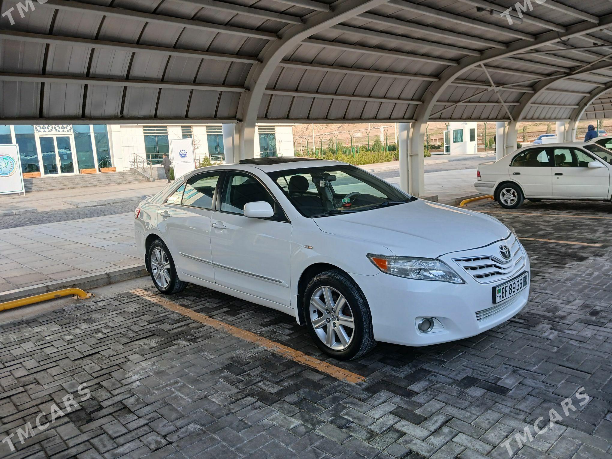 Toyota Camry 2011 - 180 000 TMT - Туркменбаши - img 1